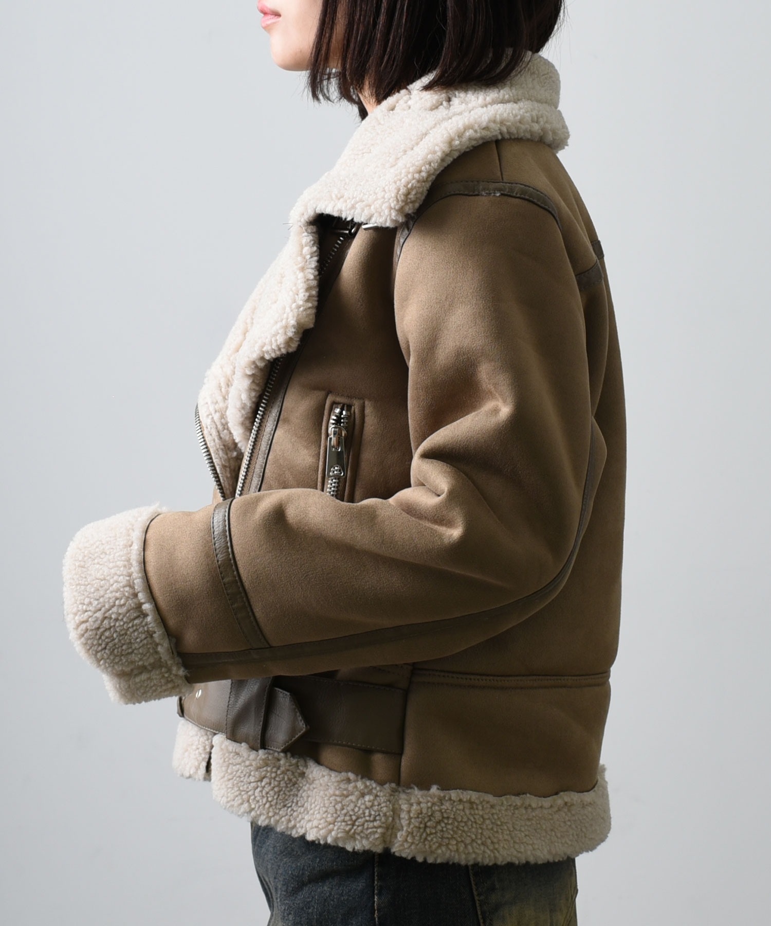 A'GEM/9 × .kom 『.kom/ドットケーオーエム』ムートンジャケットコート