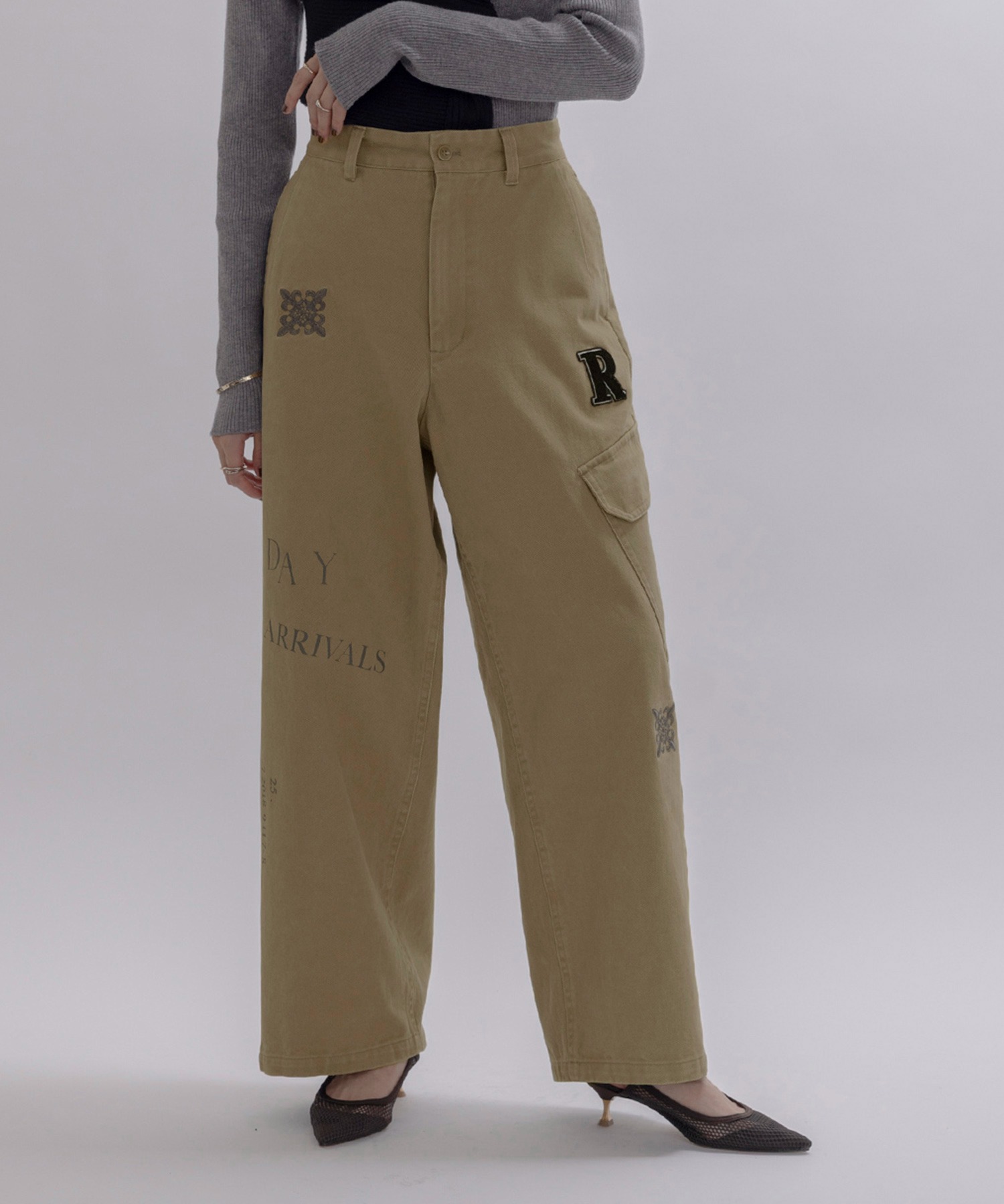 レタリング サイドポケットチノパン Eimee Law│Eimee Law & LHELBIE