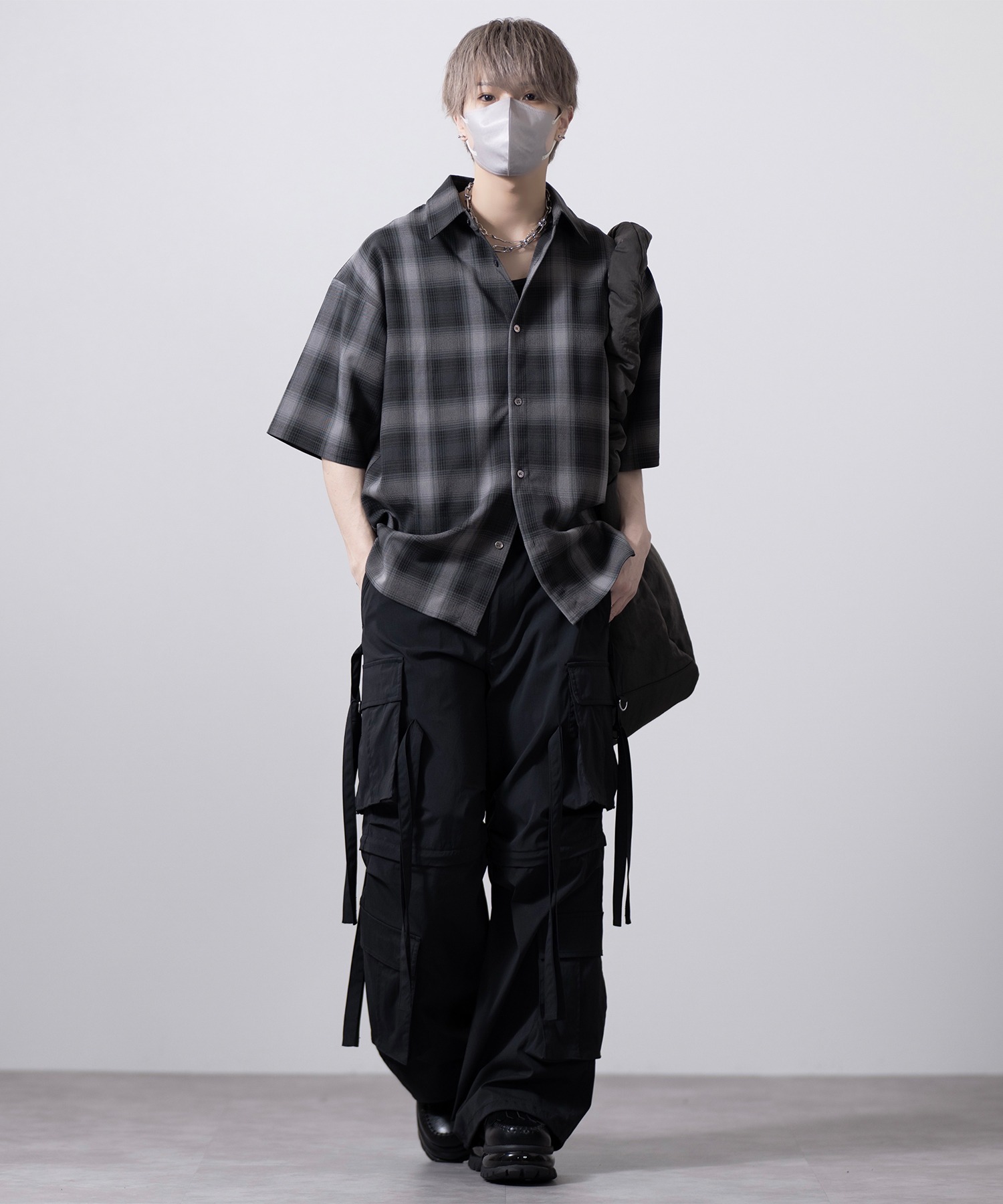 ⭐︎CLEL 2wayデザイン ナイロンテクノパンツ L CLEL】2way Design Nylon Techno Pants / 2wayデザイン ナイロンテクノ