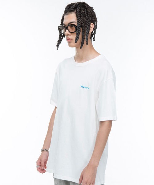 A'GEM/9 × .kom『SINCITY/シンシティ』NEW WORLD BLUE LOGO T