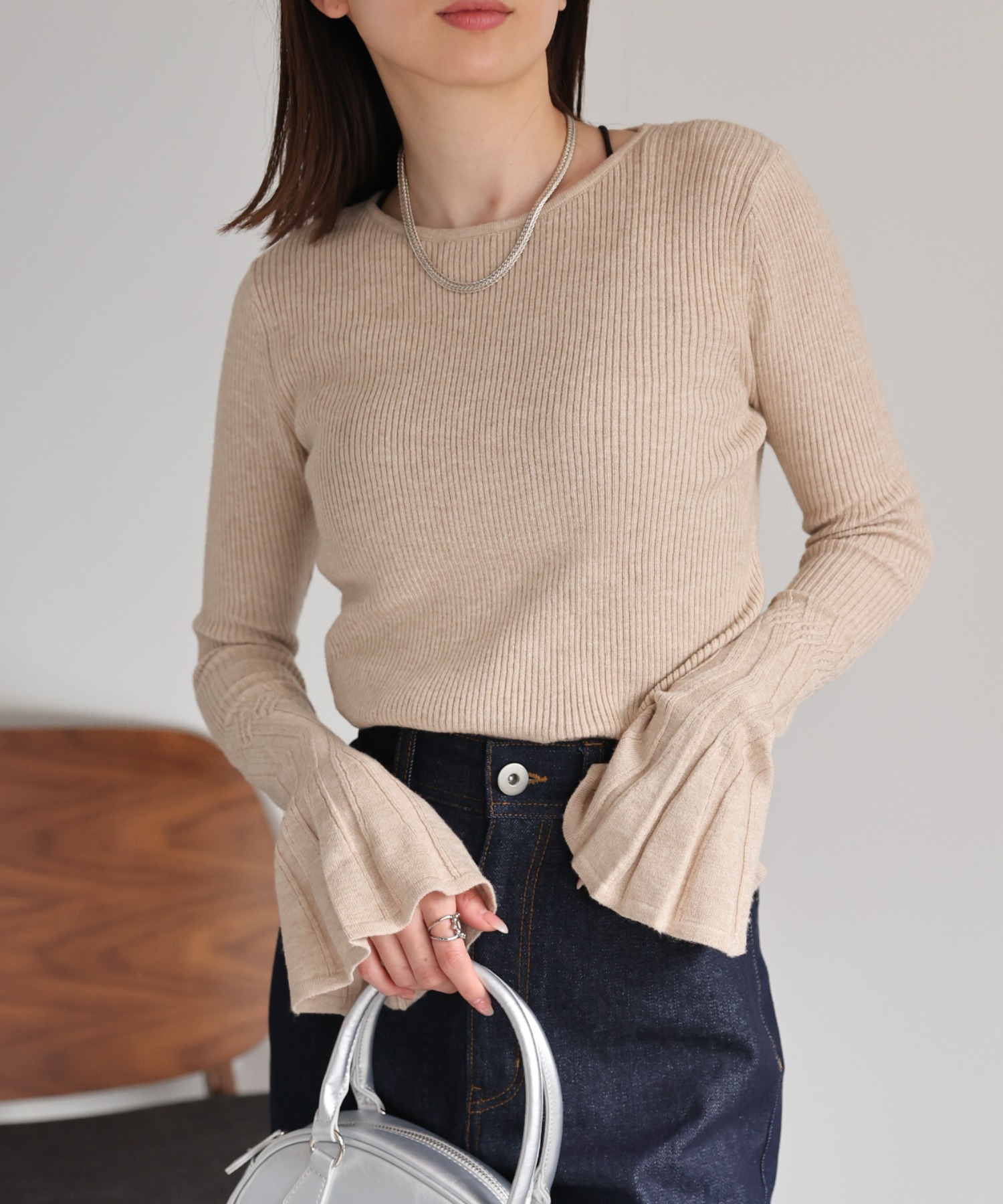 model：162cm 着用サイズ：F