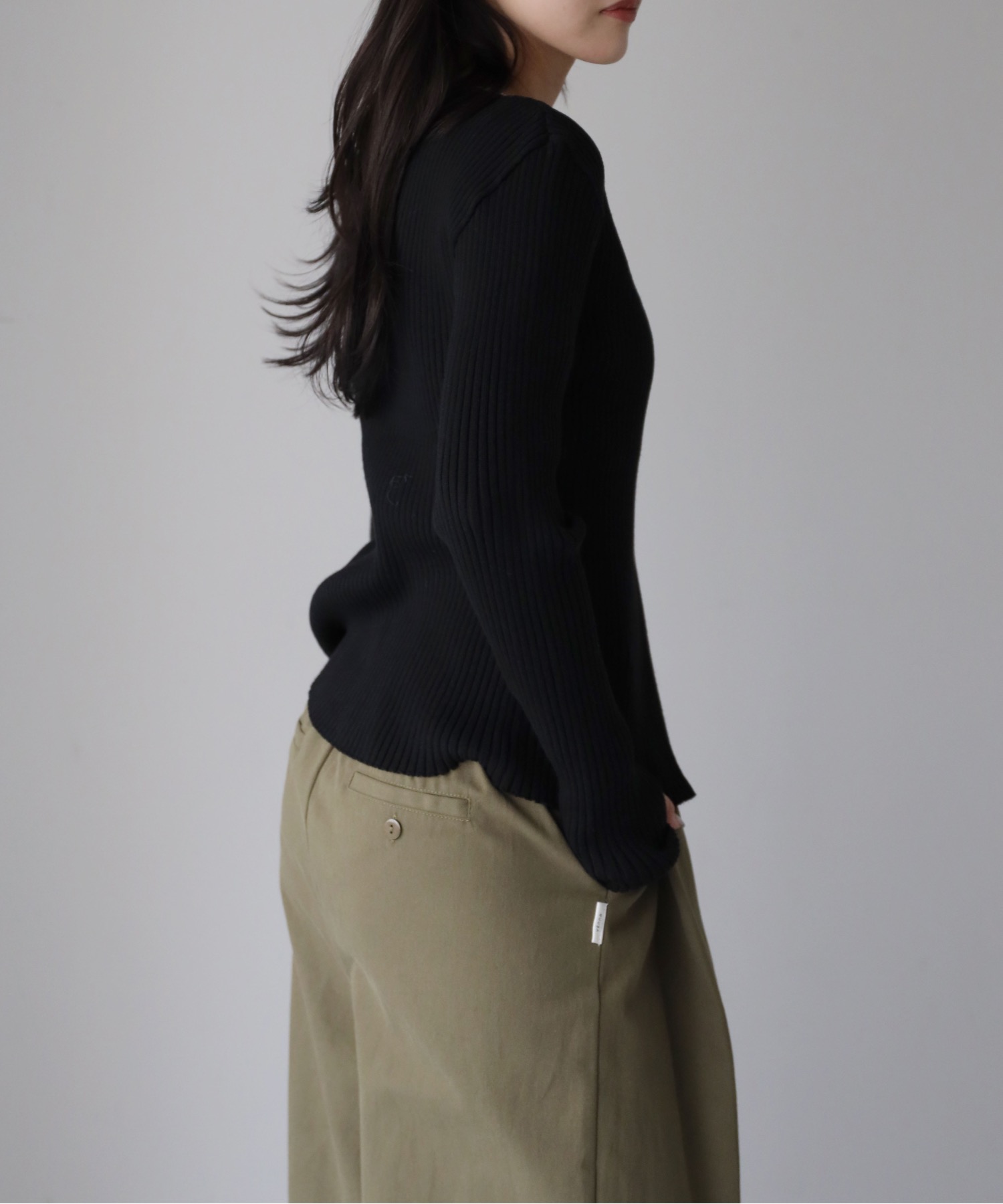 model：164cm. 着用サイズ：FREE