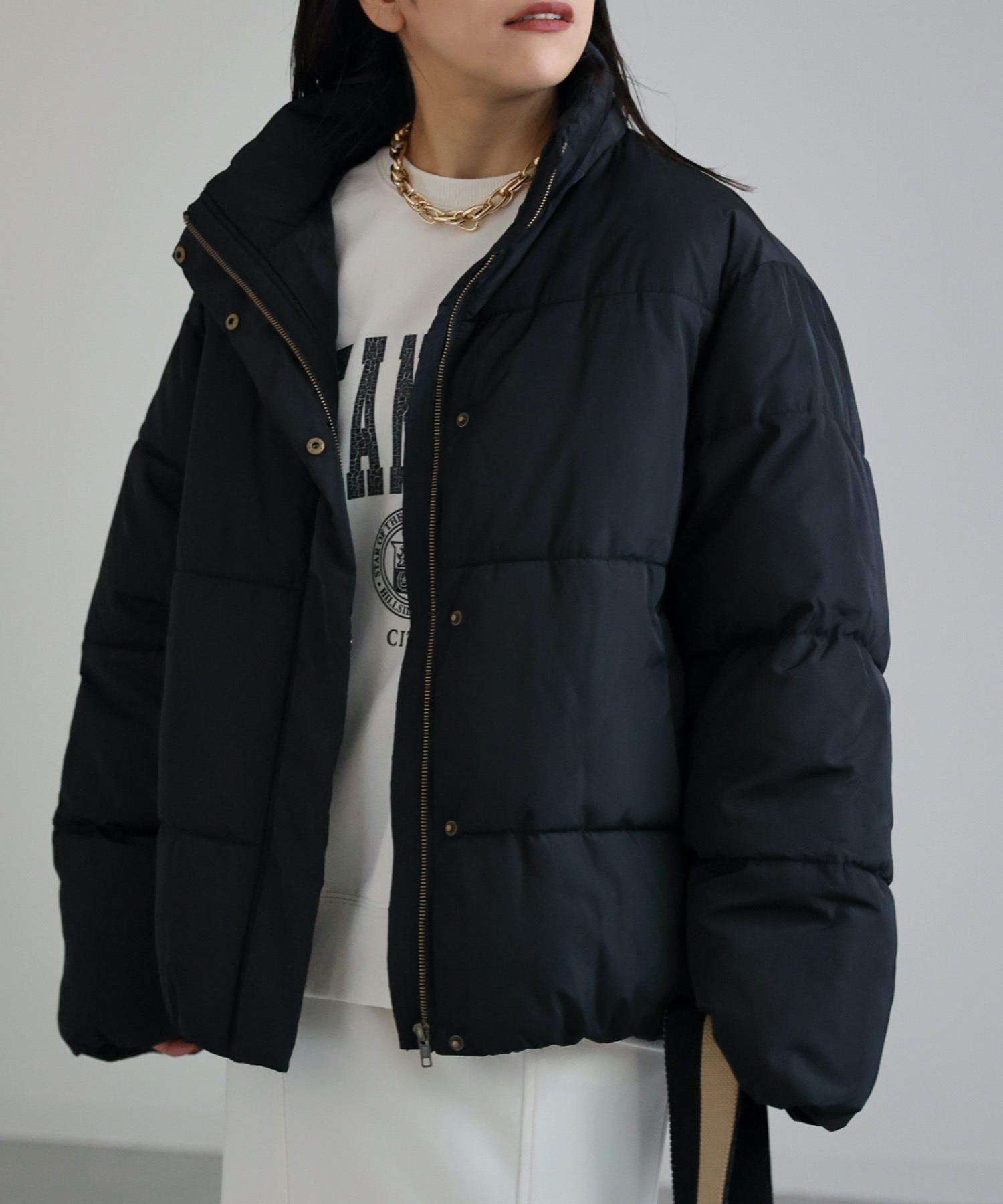 model:156cm  着用サイズ:FREE　スタンド仕様バージョン