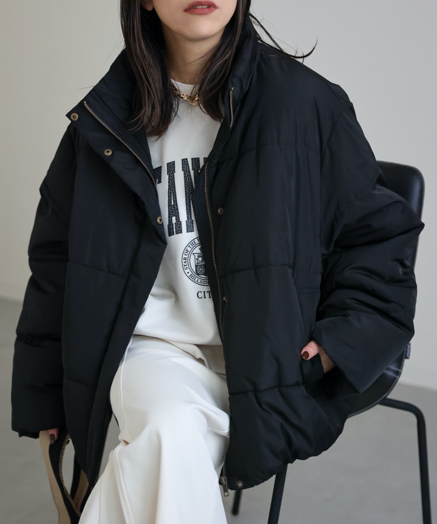model:156cm  着用サイズ:FREE　スタンド仕様バージョン