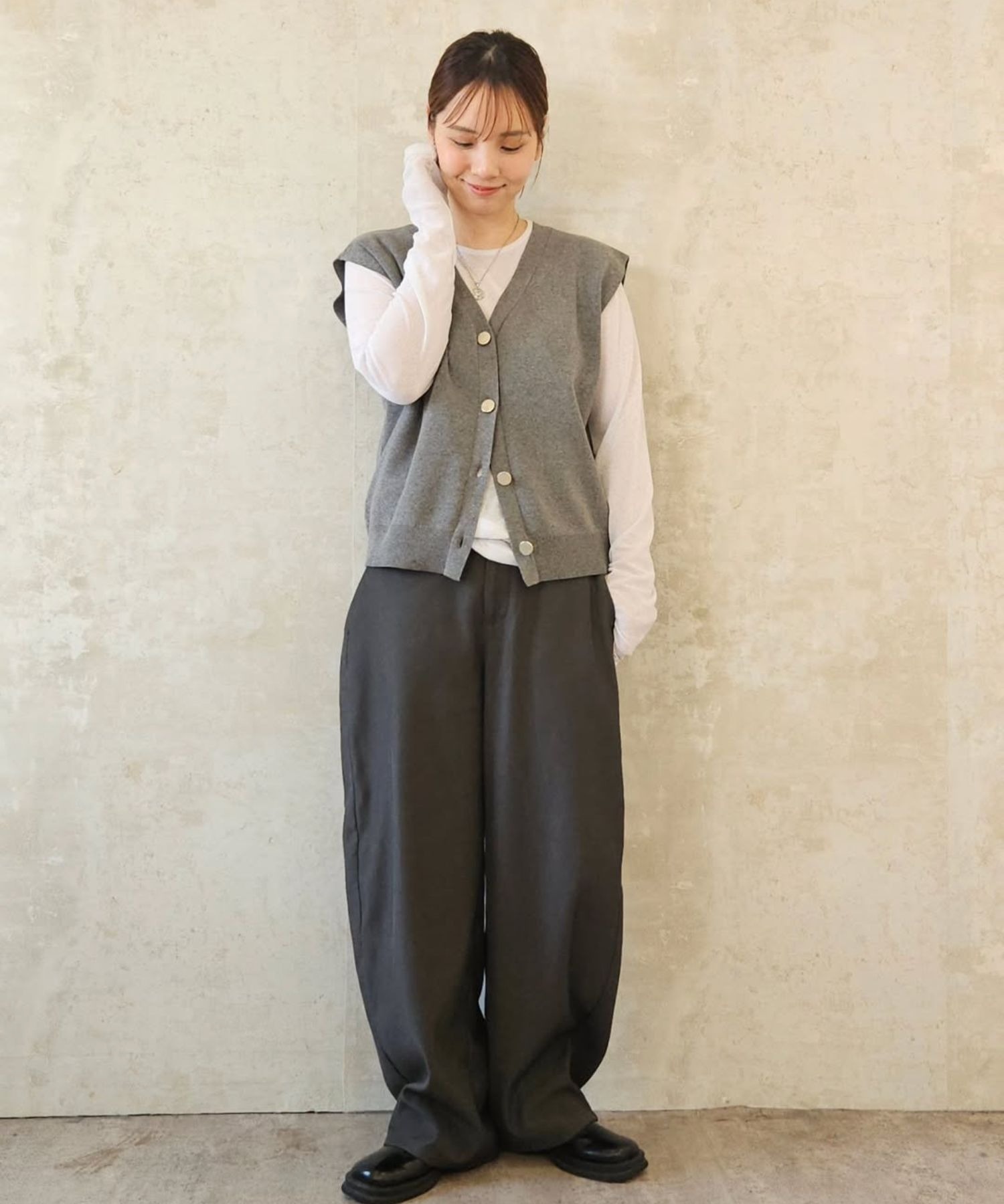 model：H160 着用サイズ：FREE
