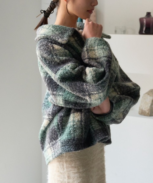 model：162cm / size：F