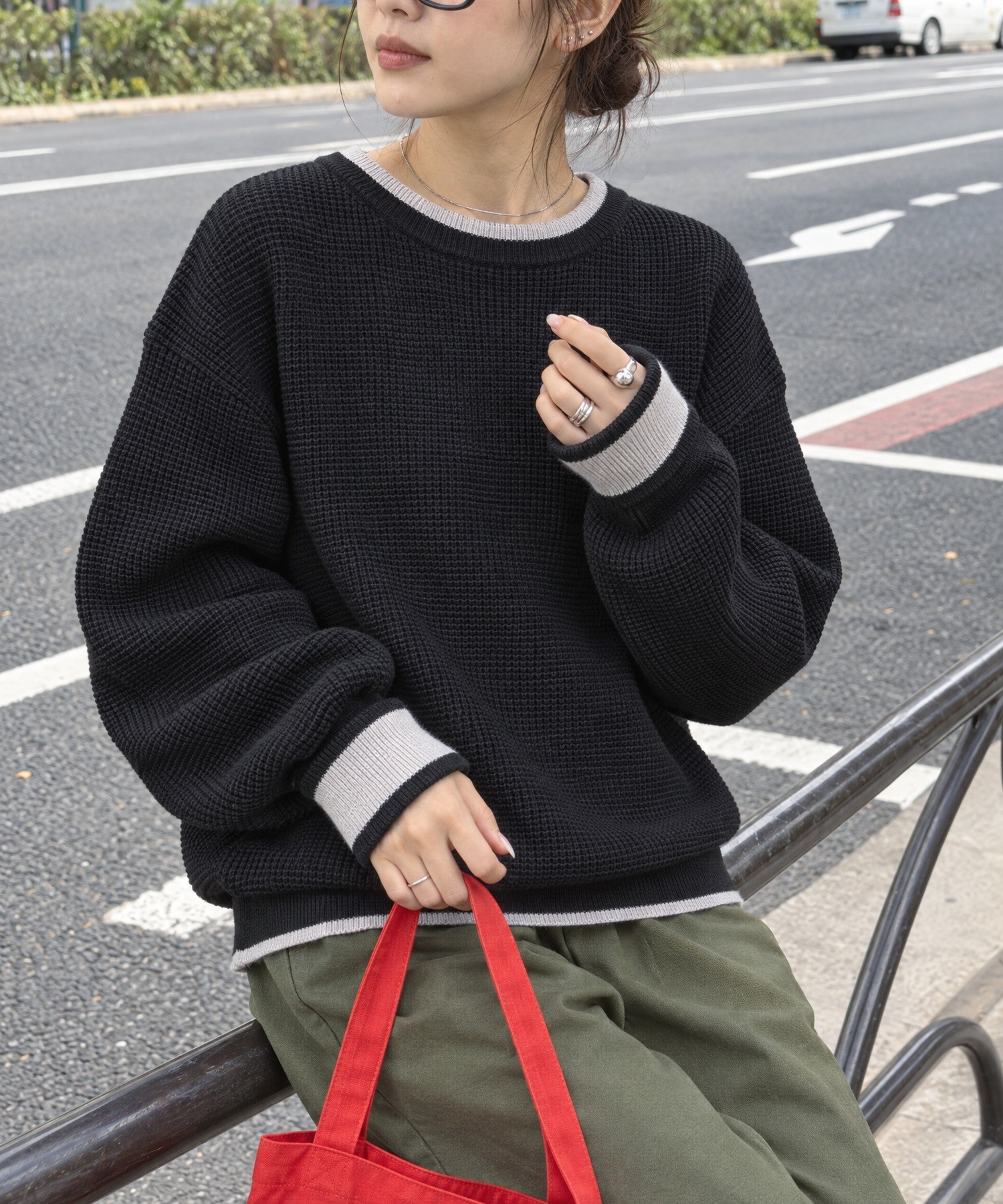 配色で魅せる｜クルーネック ワッフルニットプルオーバー