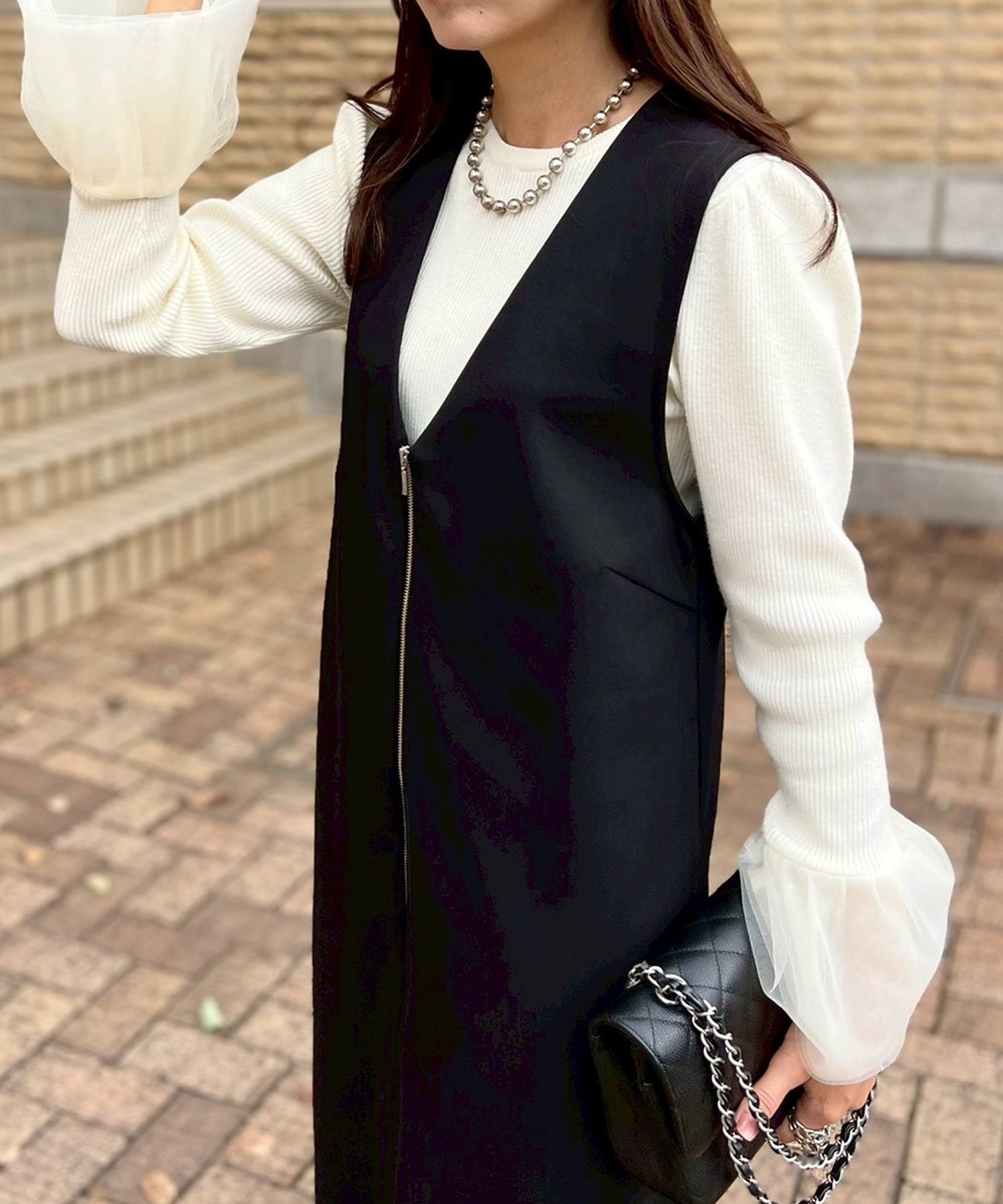 ライトダンボールフロントジップワンピース eM│STYLEDOOR スタイルドア