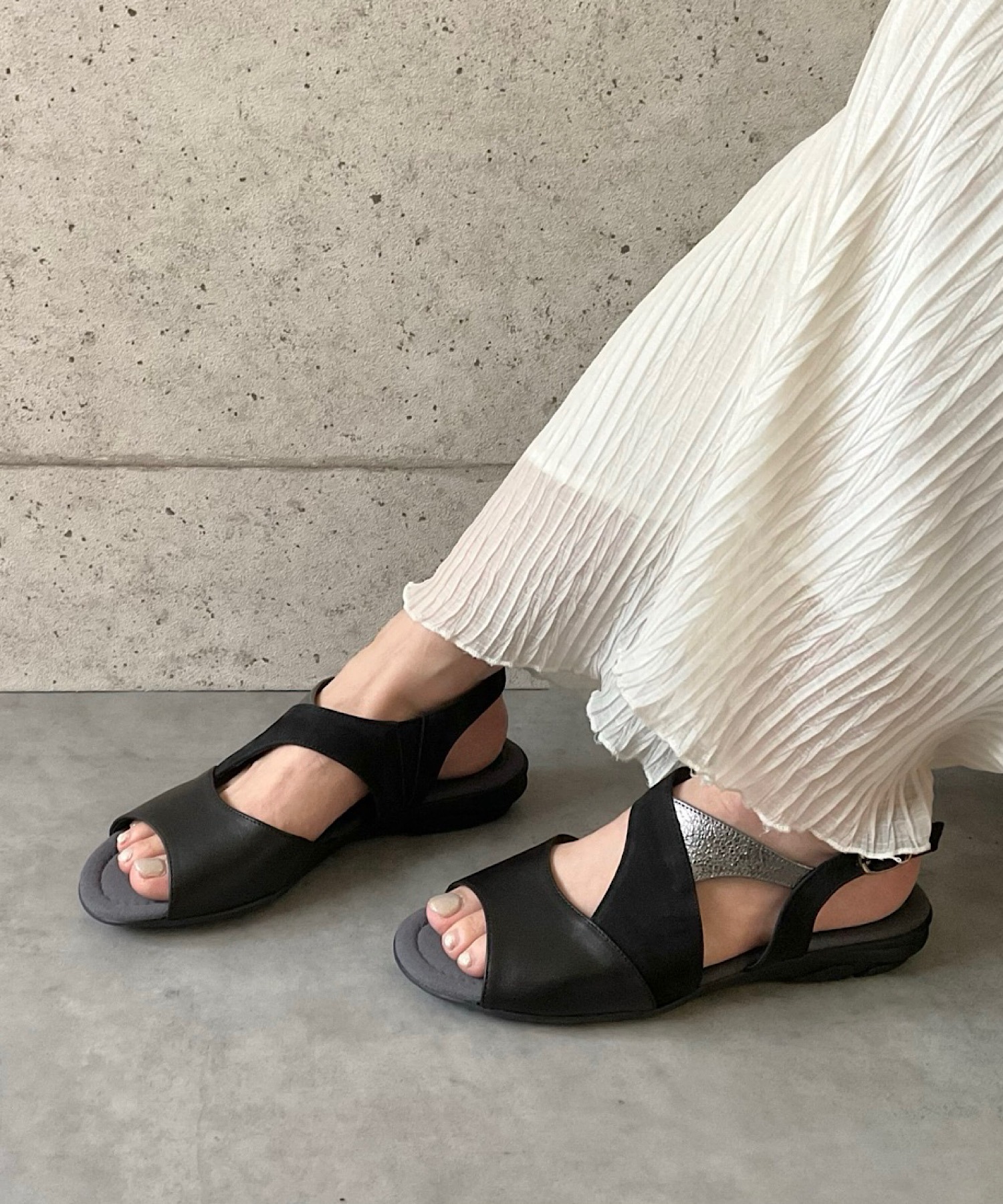 ブランブルー（ブランブルー）/【日本製／本革／3E】異素材コンビサンダル 日本製／本革／3E】異素材コンビサンダル blanc/bleu│Jeffrey