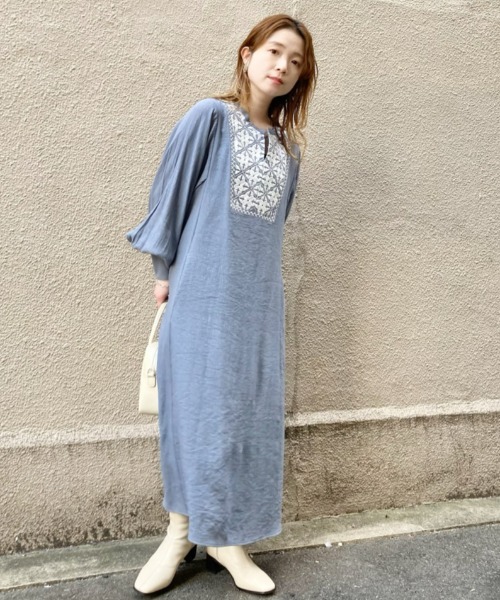 楊柳刺繍カフタンワンピース