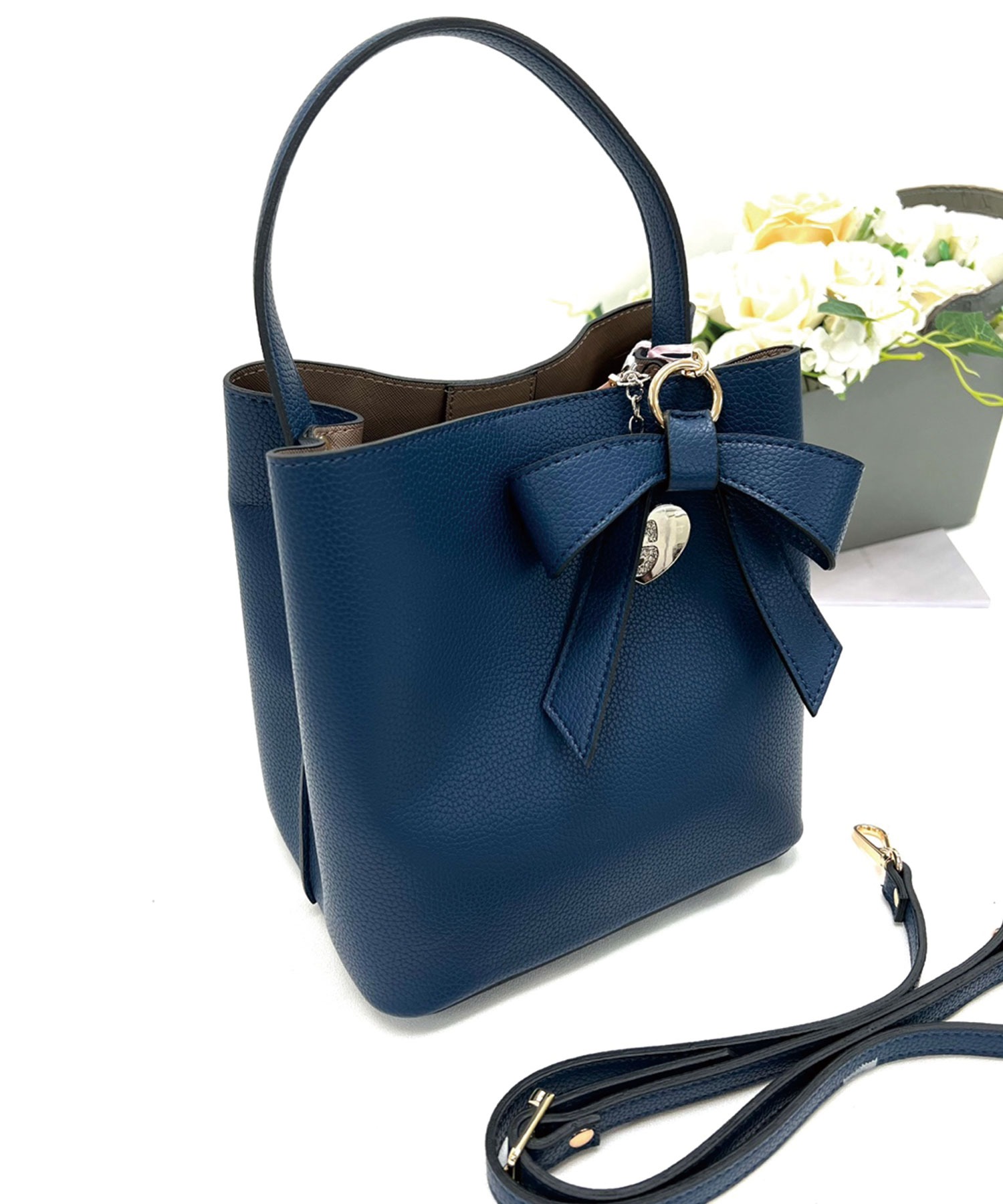 リボン付ワンハンドル2wayスクエアバッグ