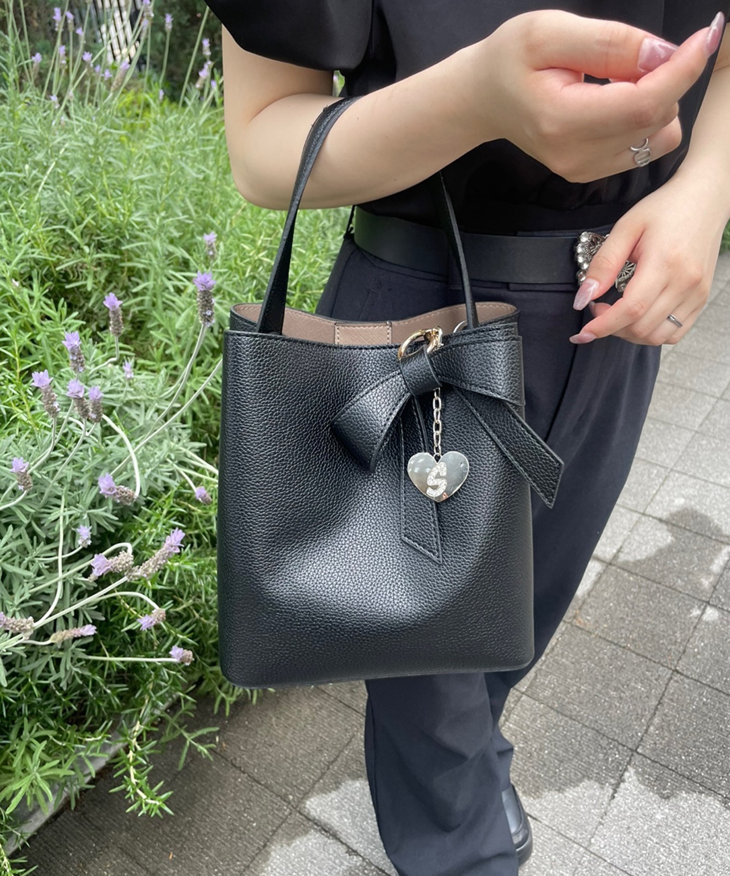 リボン付ワンハンドル2wayスクエアバッグ