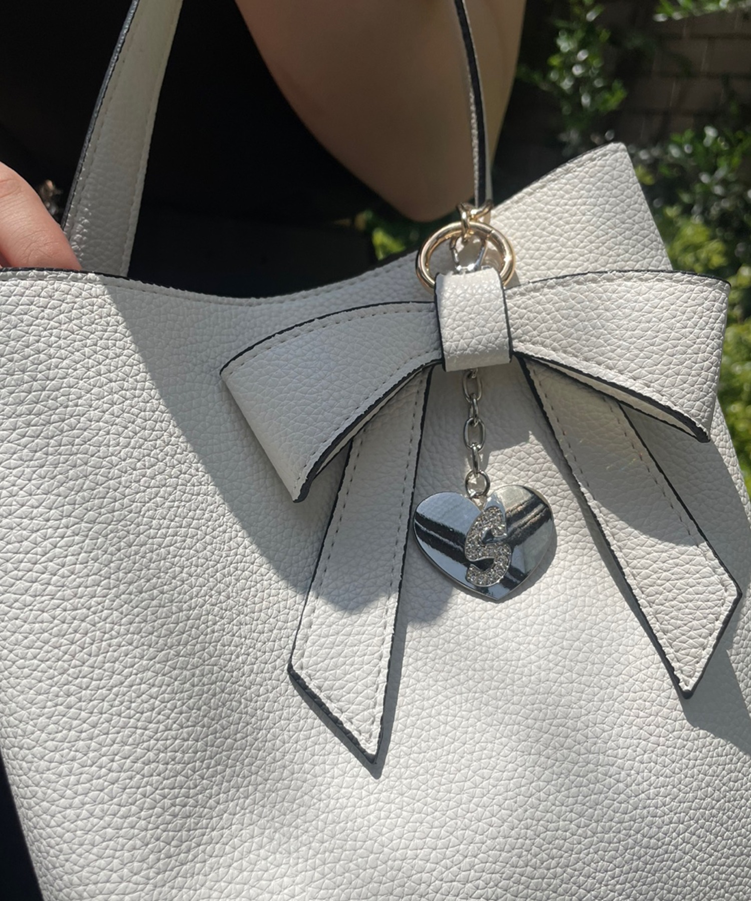 リボン付ワンハンドル2wayスクエアバッグ