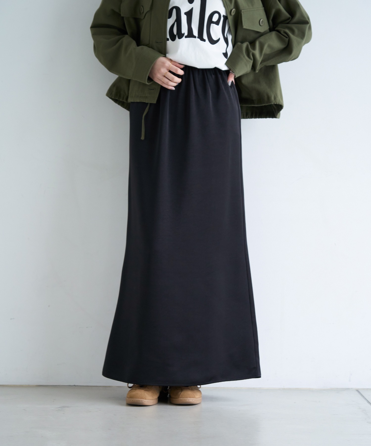model：H166　着用サイズ：M