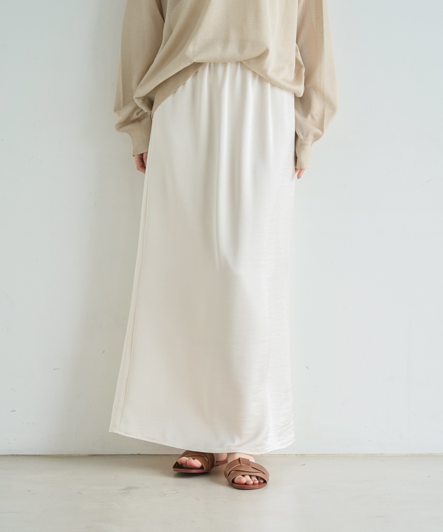model：H166　着用サイズ：M