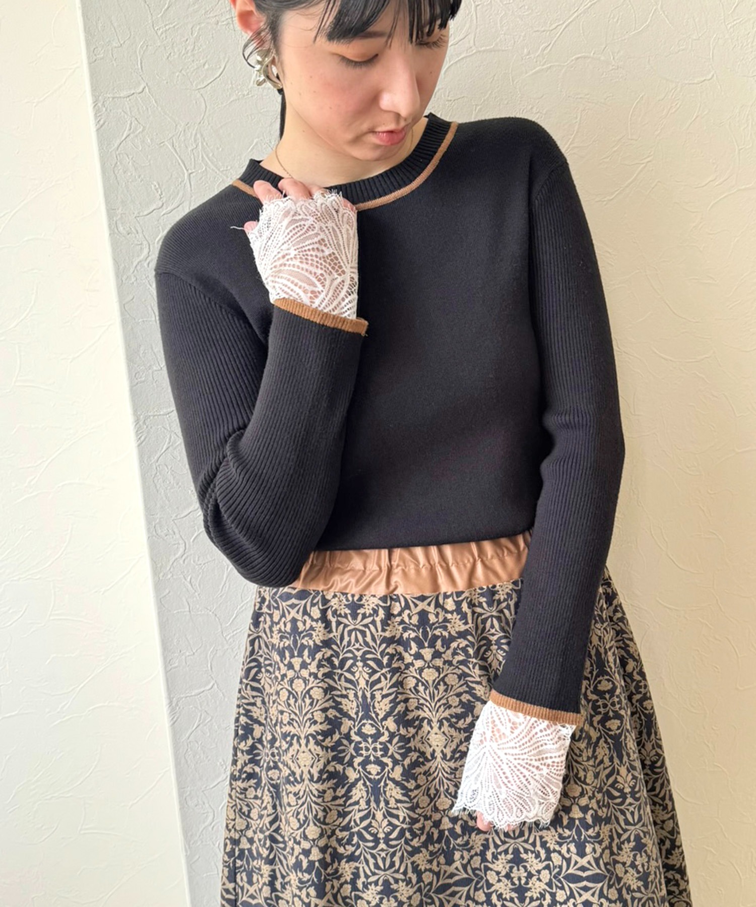 カフスレースニットトップス LHELBIE│Eimee Law & LHELBIE 公式