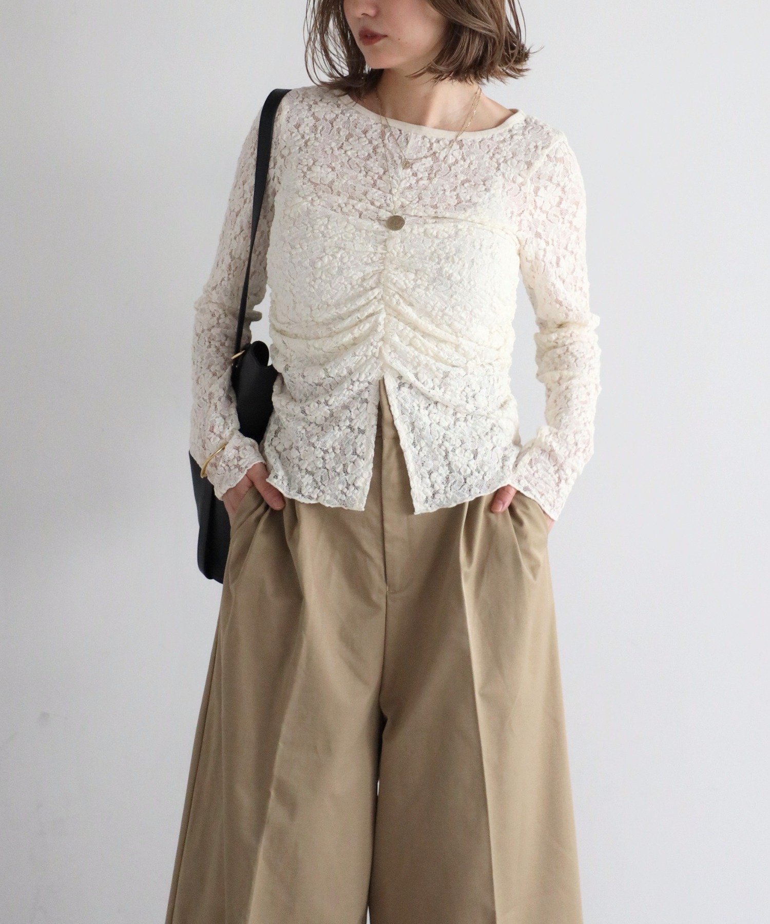 model:H158 着用サイズ:FREE