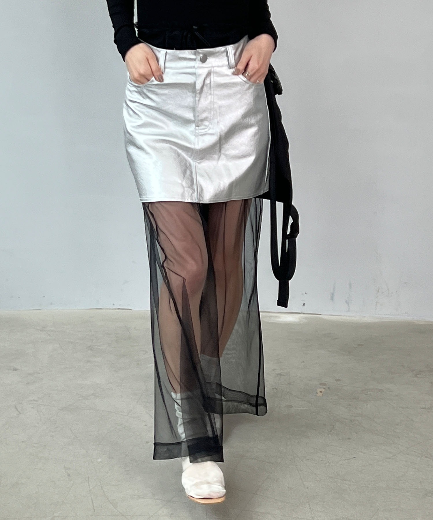 メタリック フェイクレザー ミニスカート chw23s053-ファッション通販