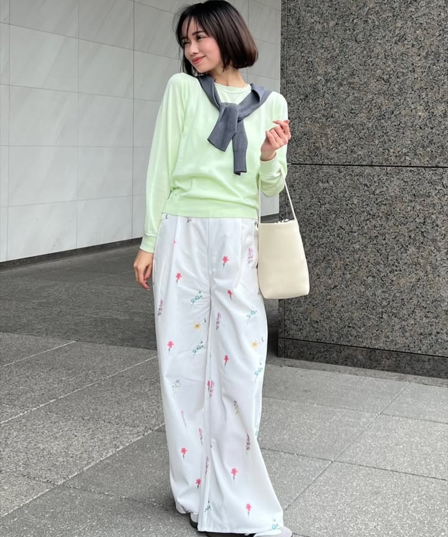 model：H163 着用サイズ：FREE