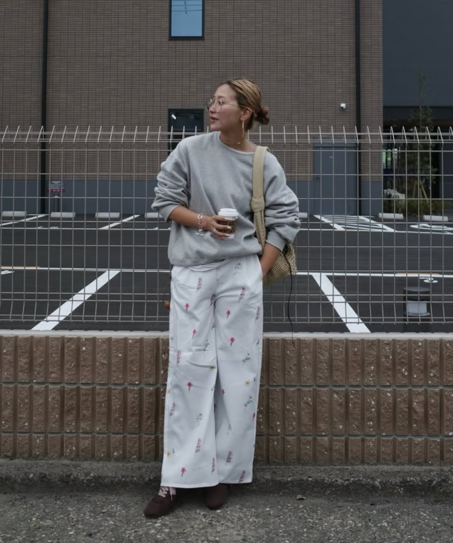 model：H163 着用サイズ：FREE