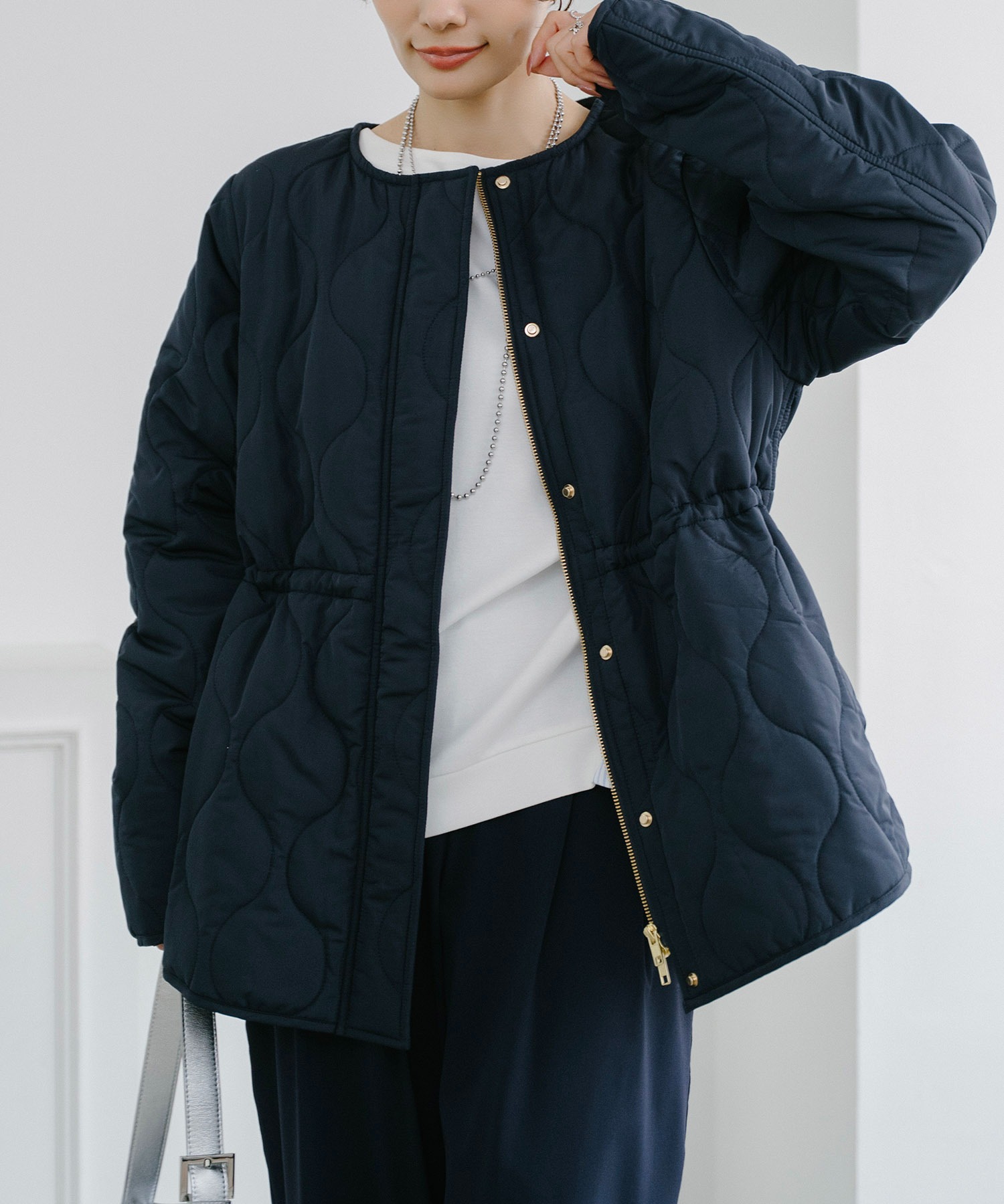 【新品未使用】Emma Taylor キルティングノーカラーハーフコート キルティングノーカラーハーフコート Emma Taylor│STYLEDOOR スタイルドア