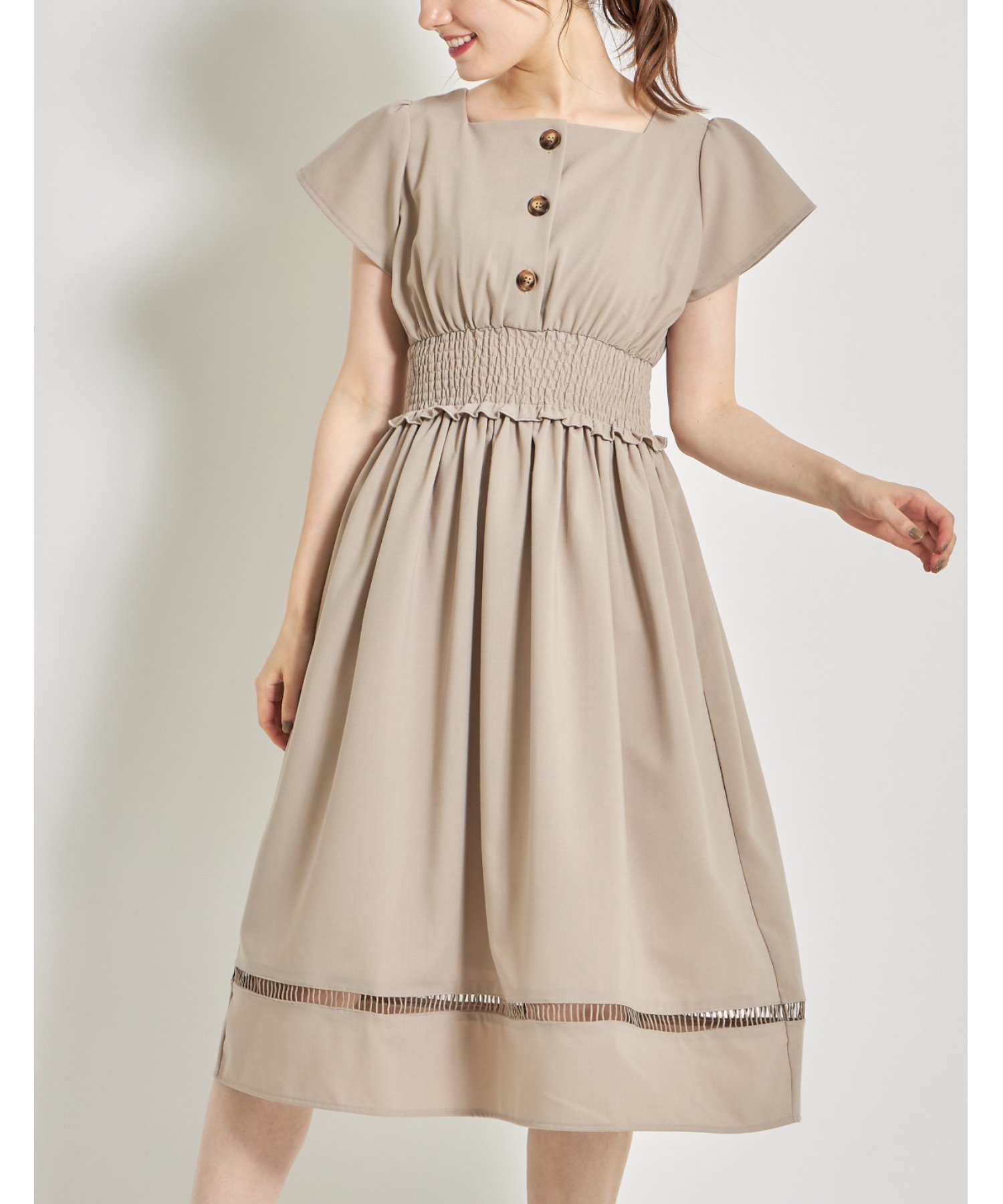 フロントボタンスクエアネックフレアワンピース 定番の人気シリーズpoint ポイント 入荷