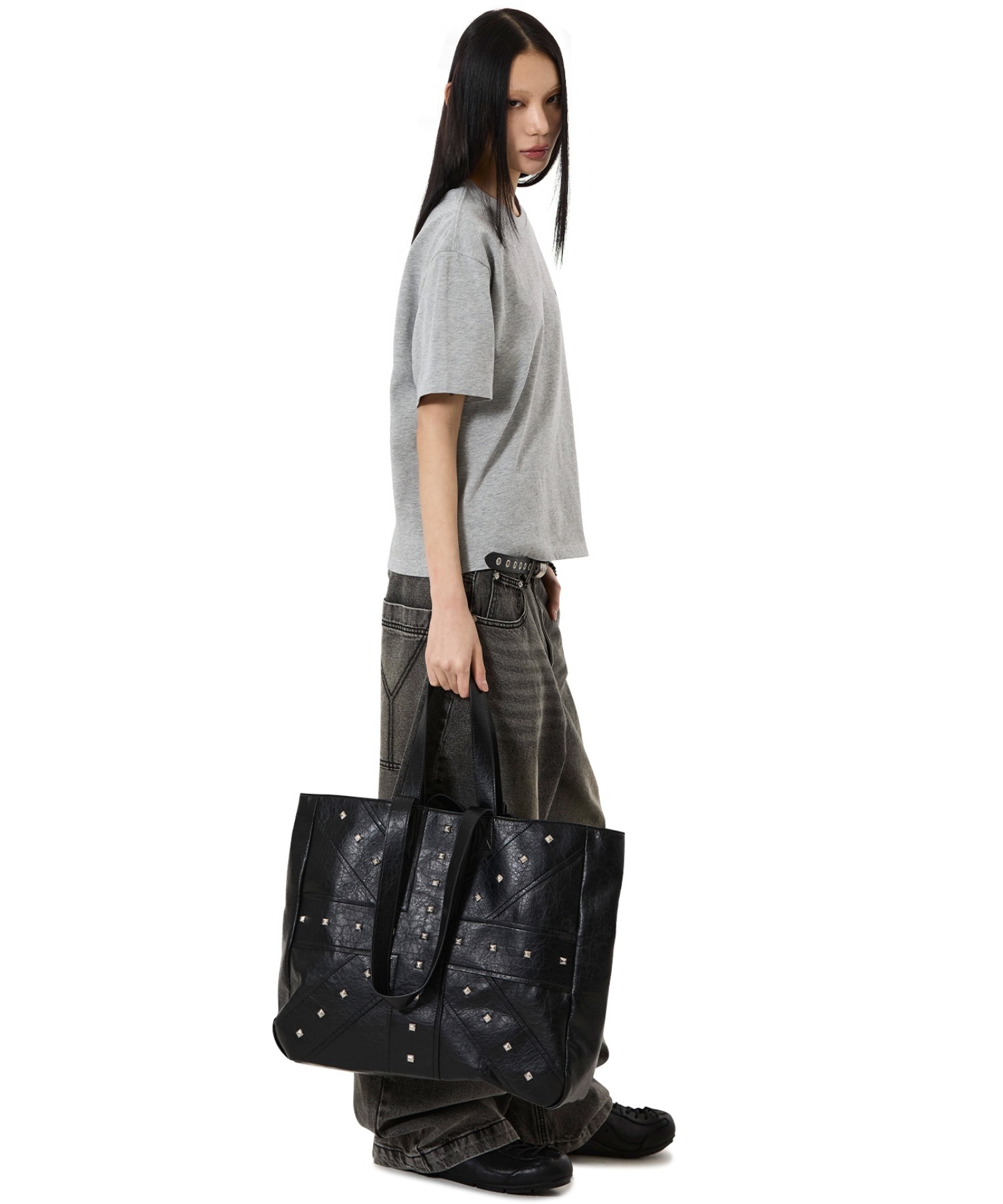OY/オーワイ』CROSSLINE STUD TOTE BAG/クロスラインスタッズトート