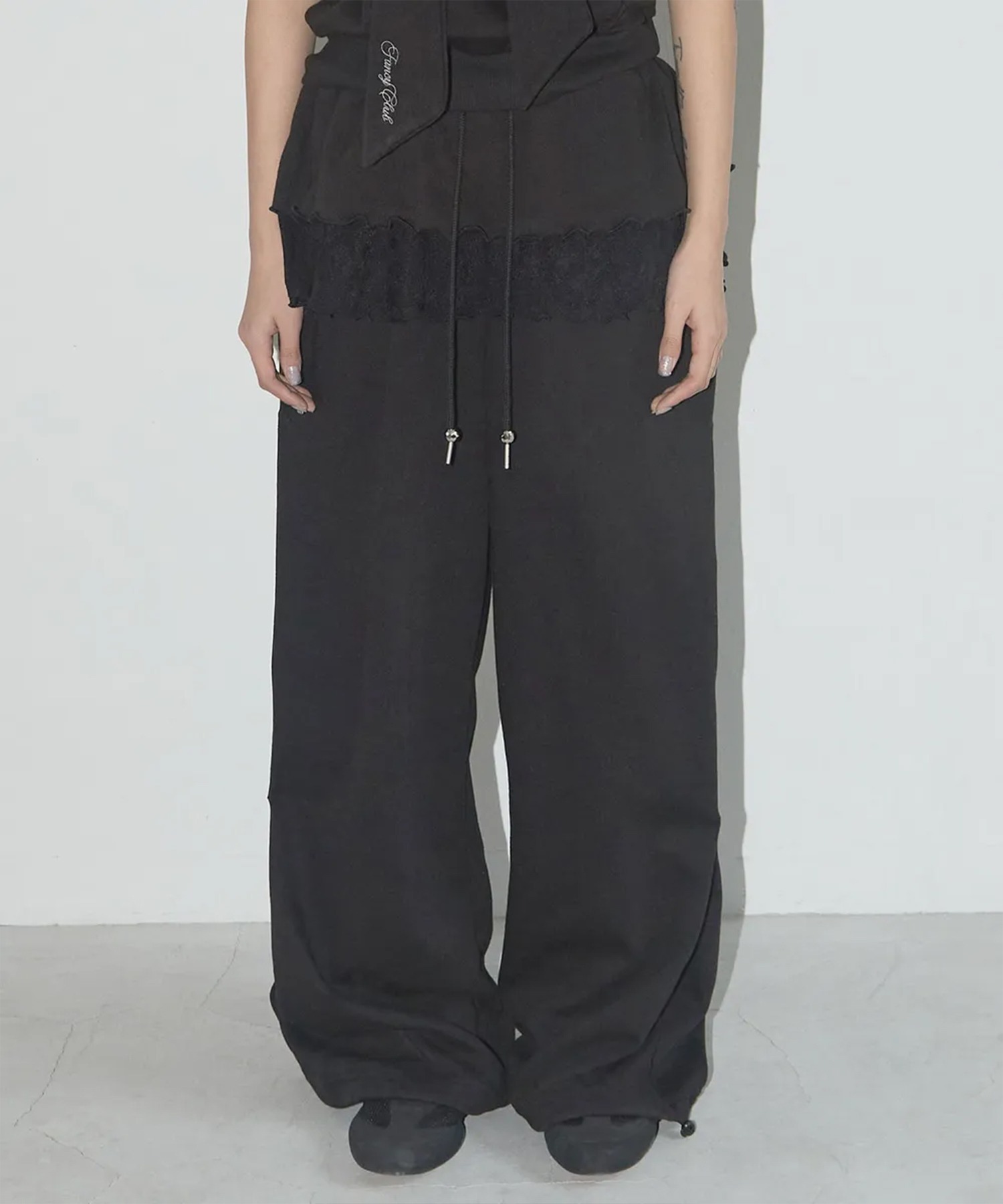 パンツ FANCY CLUB FRILL LACE BUTTON SWEATPANTS 5BMM197 A'GEM/9 × .kom 『 FANCY CLUB/ファンシークラブ』 FRILL LACE