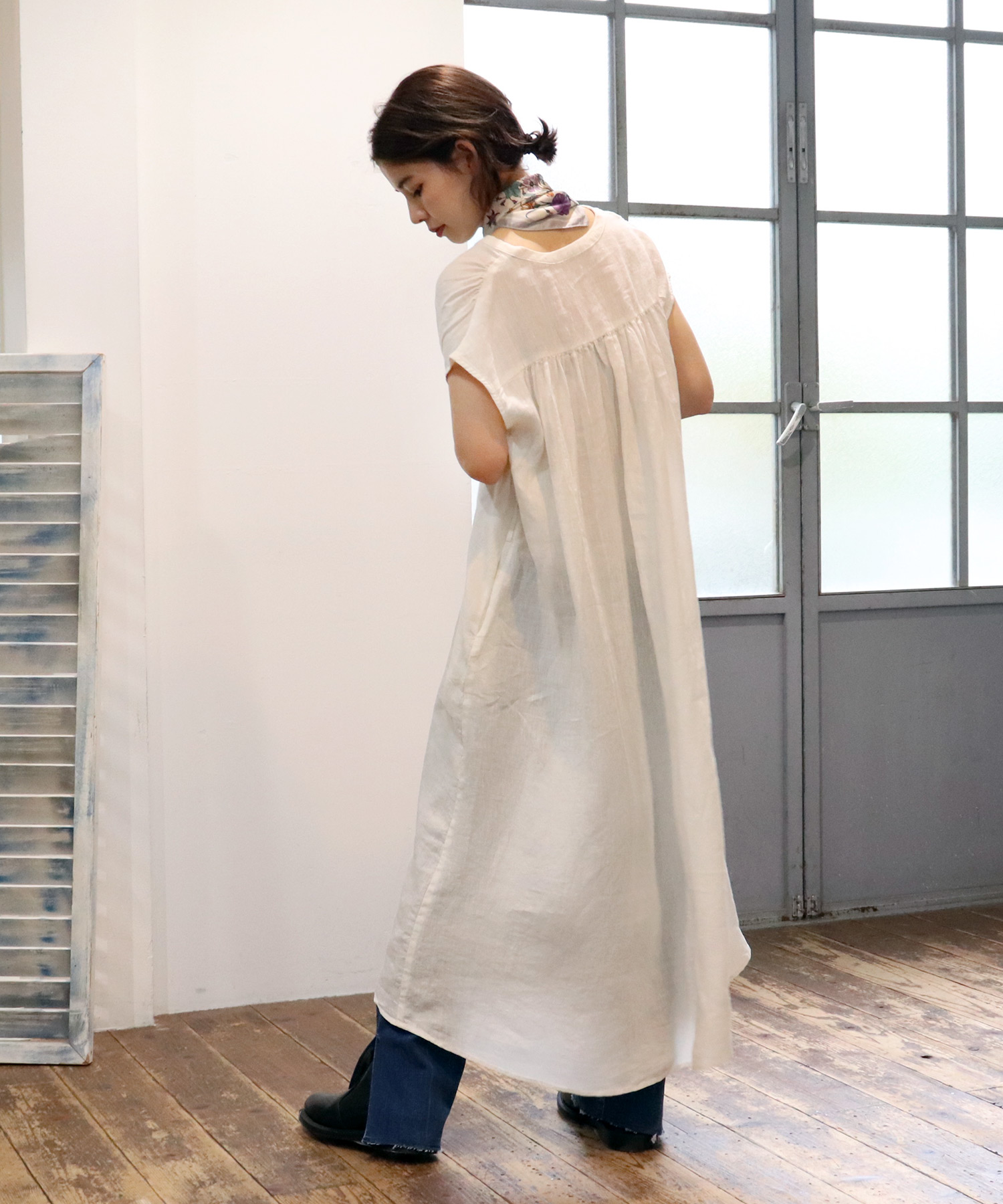 Anana アナナ リネンスキッパーワンピース Salle De Bal Salle De Bal The Barefoot Online サルデバル ザベアフット オンライン