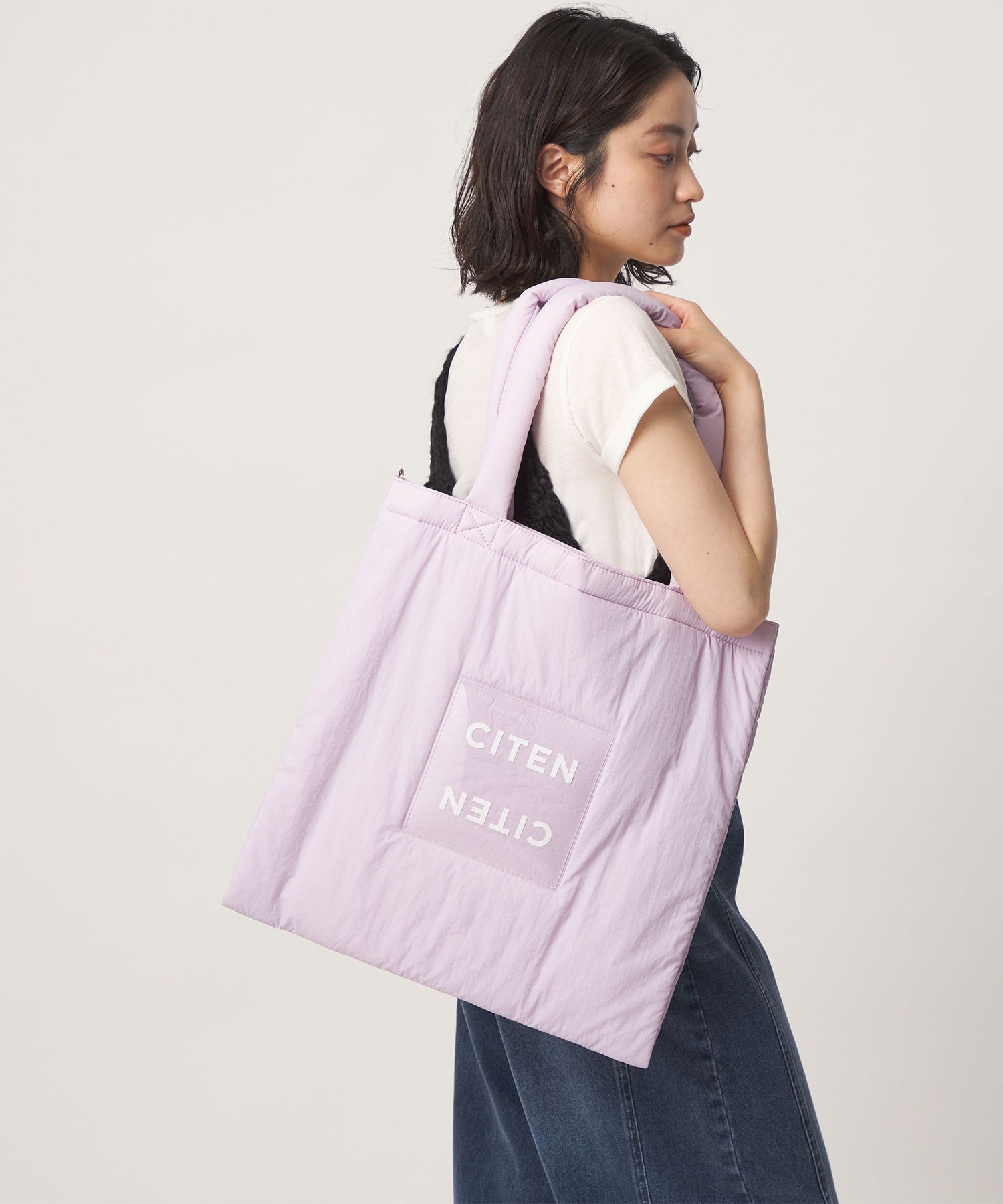 ＜CITEN＞パデッド クリア ロゴ トートバッグ