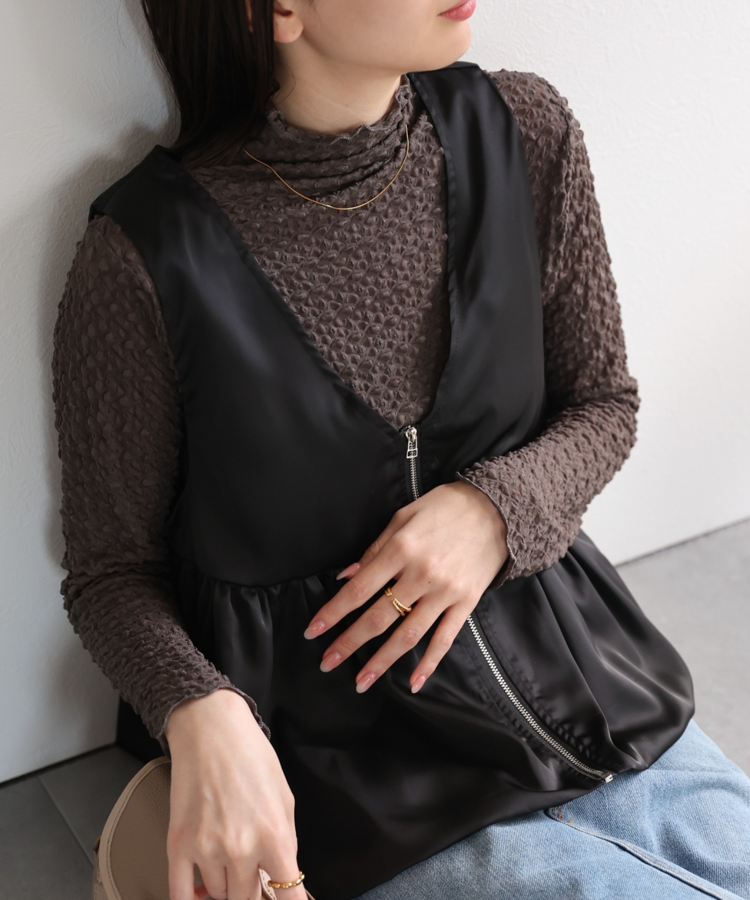 model：162cm 着用サイズ：F