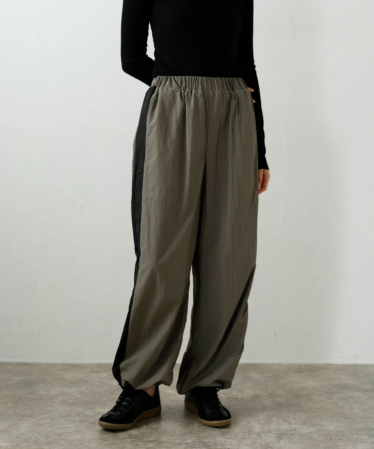model：H164 着用サイズ：FREE