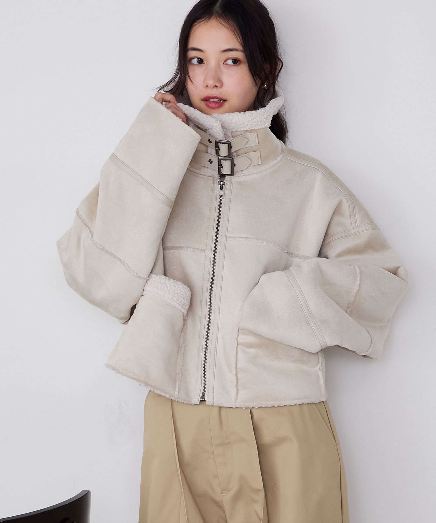 こちら【専用】のお品物です✨ムートン風ショート丈ジャケット✨ forksy.】ヴィンテージライクショート丈フェイクボアムートン