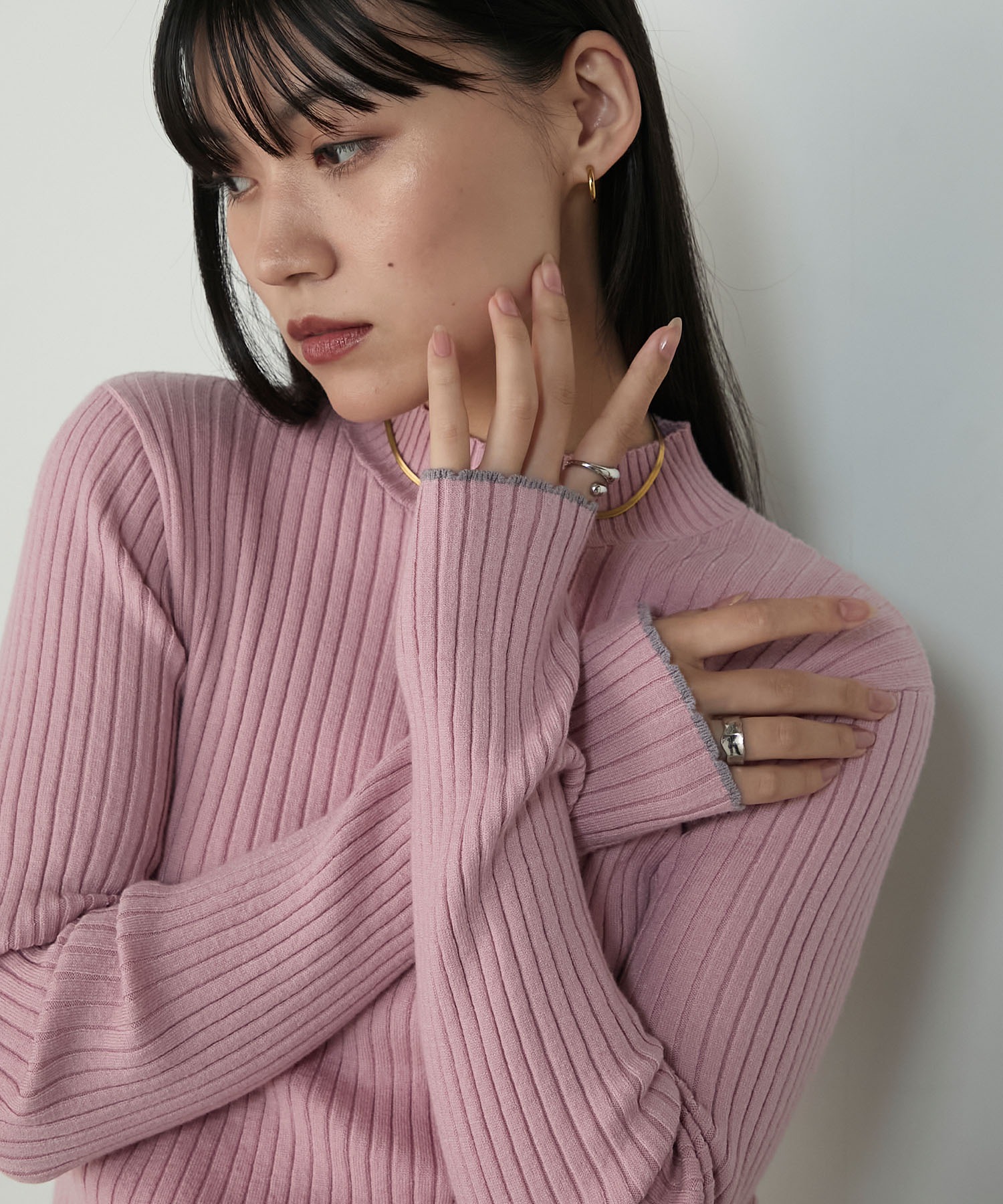 FORSOMEONEリブ編みハイネックニット FORSOMEONEリブ編みハイネックニット