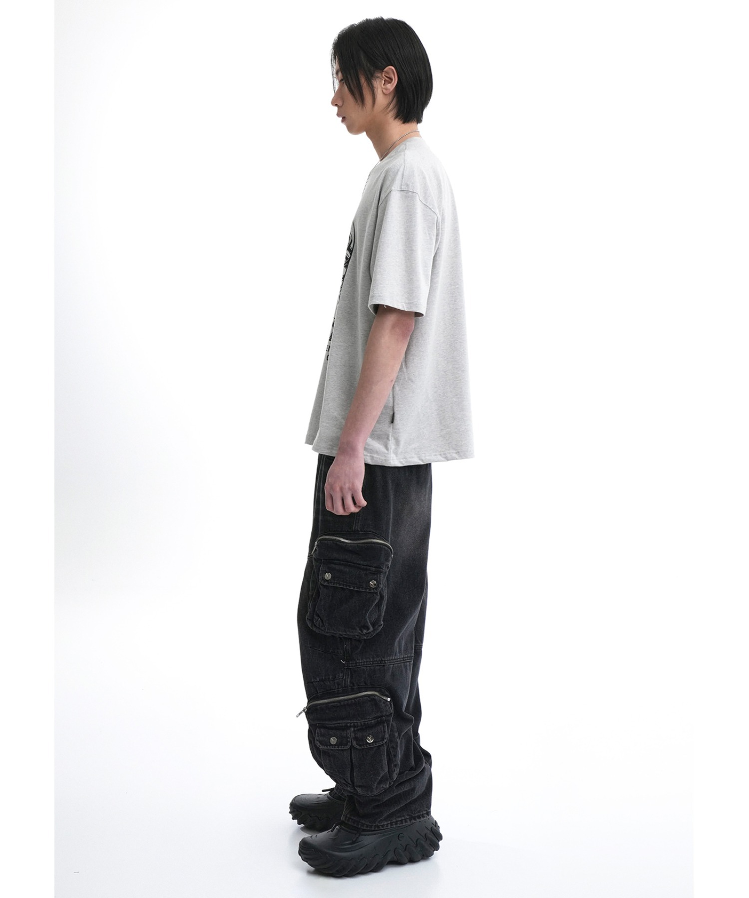 OY/オーワイ』 FOURTEEN CARGO POCKETS WASHED JEANS/4カーゴ