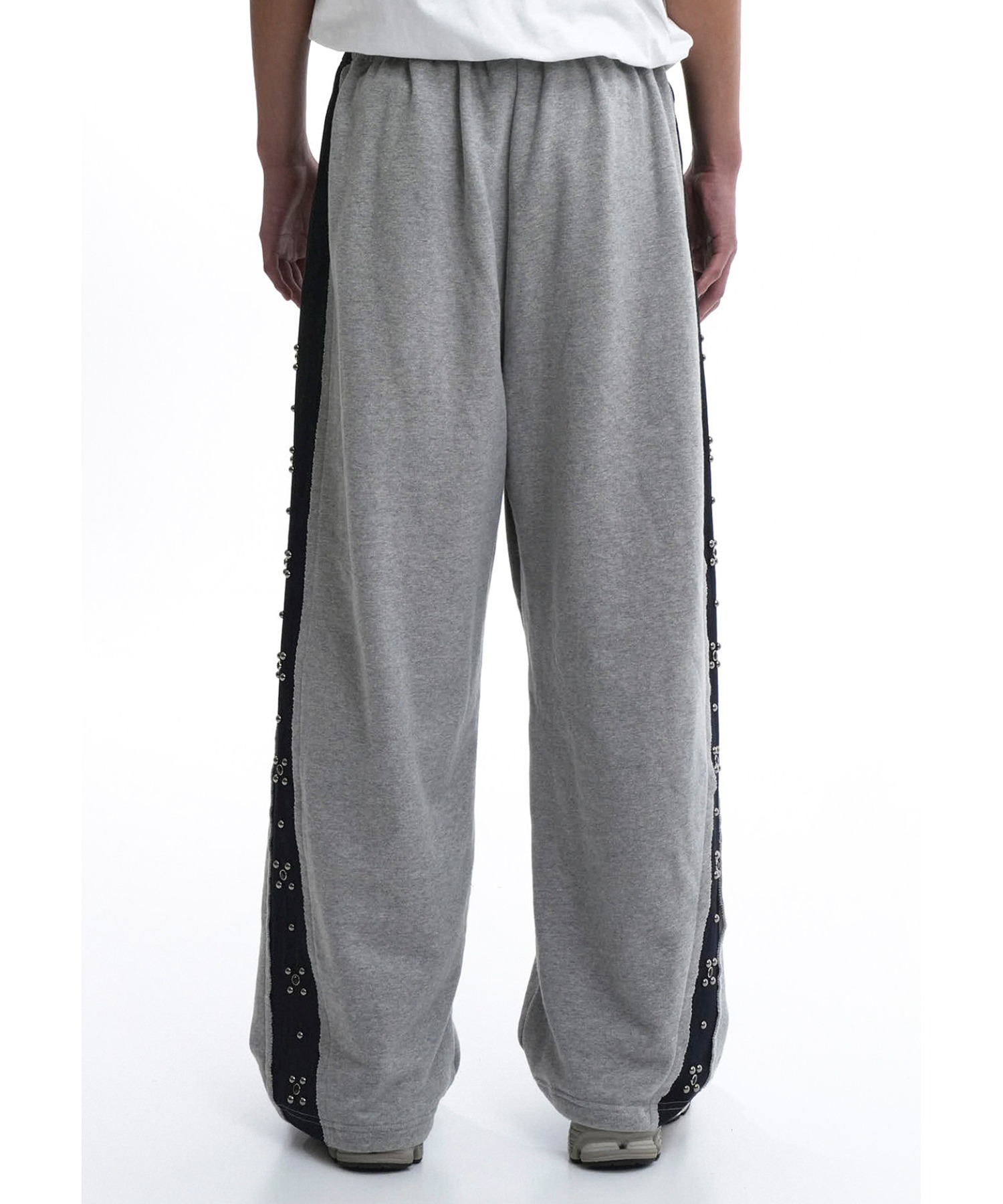 OY/オーワイ』 S.B JAMBSTONE SWEAT PANTS/サイドストーン スウェット