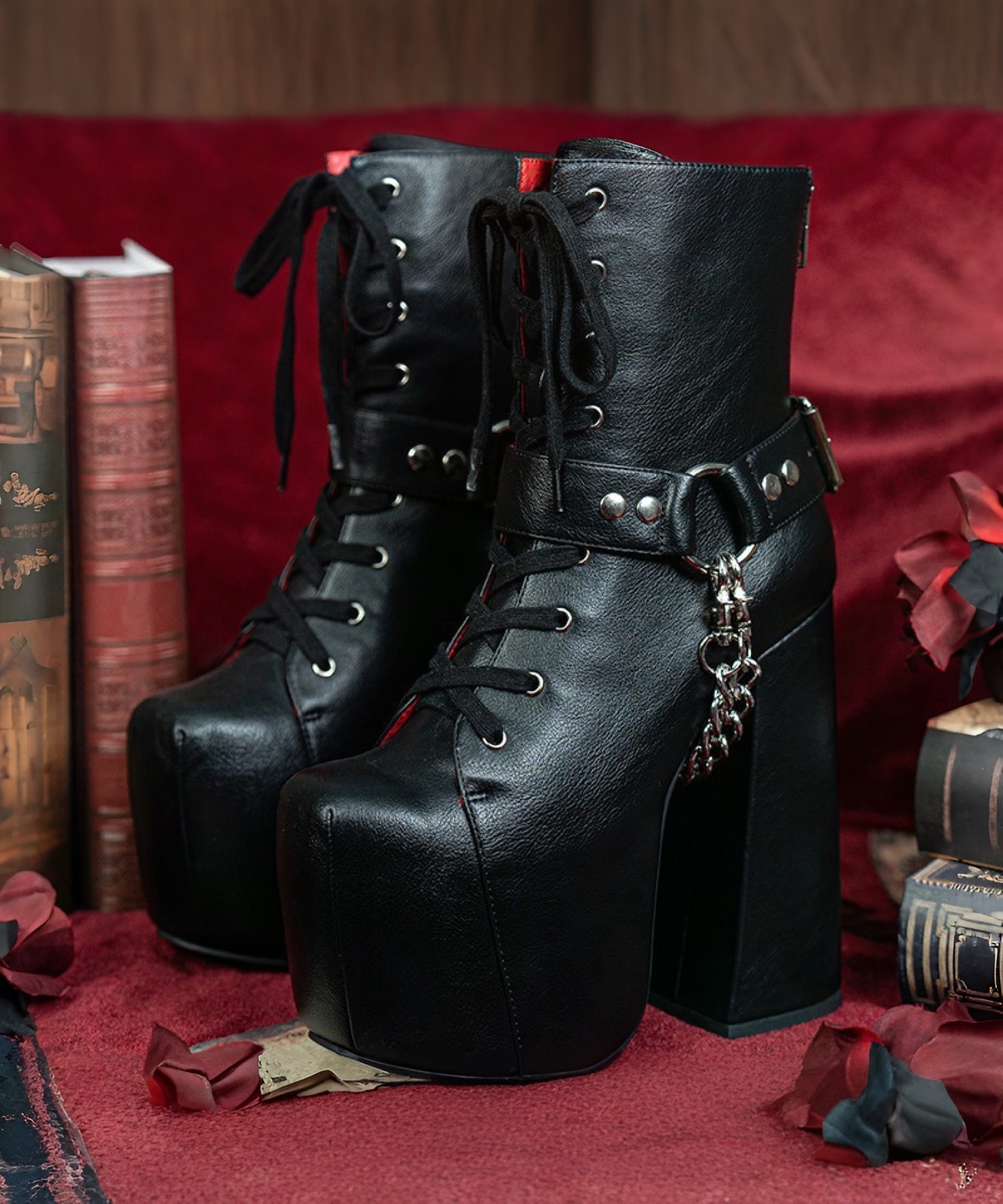 チャンキーヒール レースアップブーツ Charla Tedrick│Jeffrey