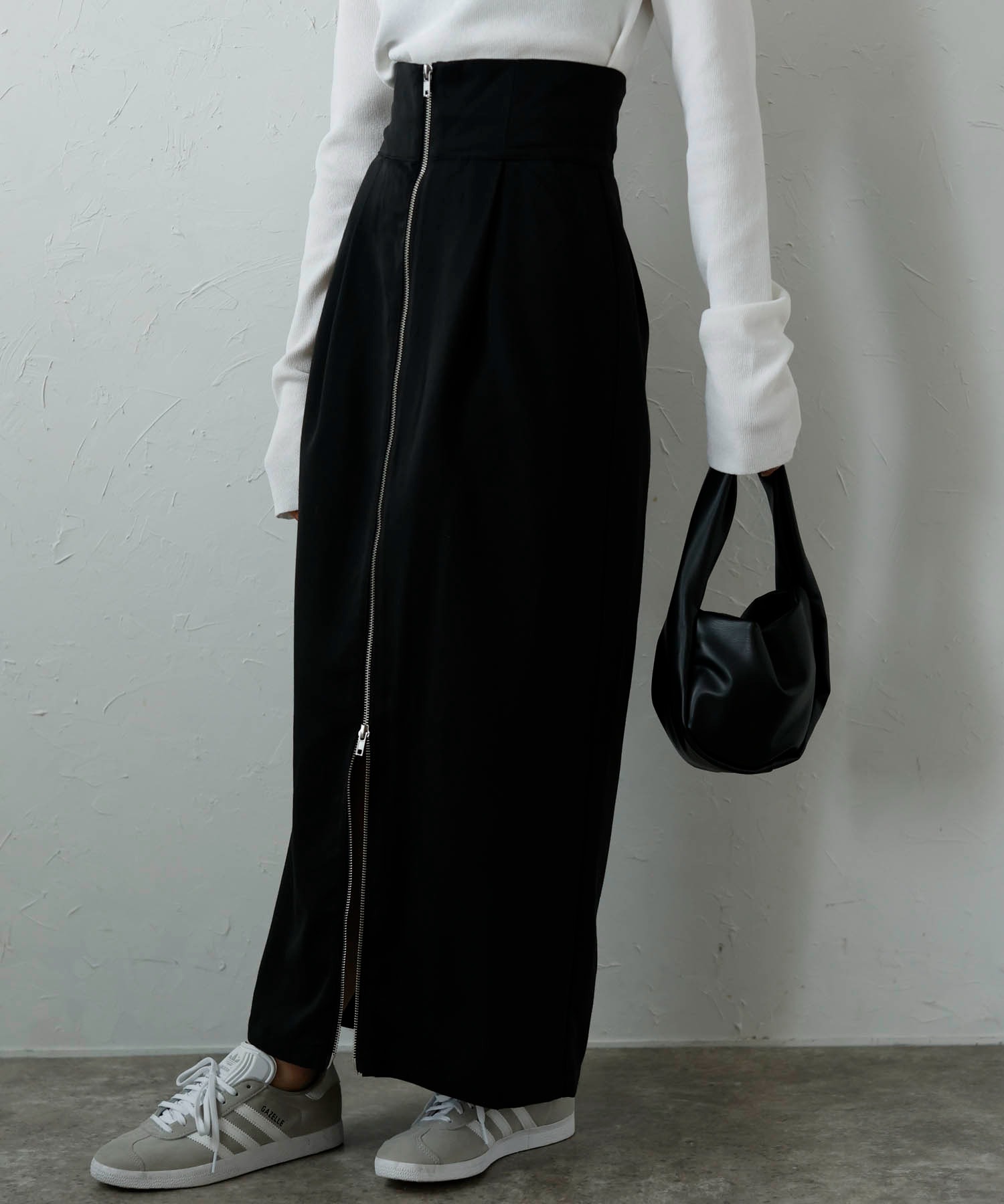 model：H164 着用サイズ：FREE