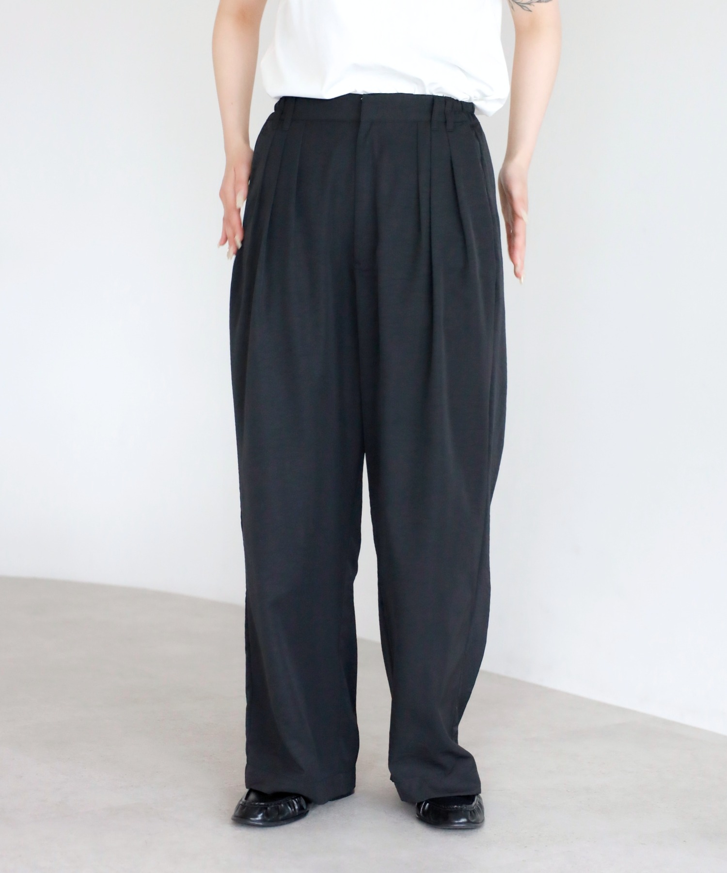 model：H161 着用サイズ：FREE