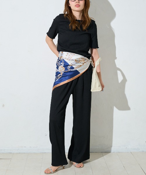 model：163cm / size：F