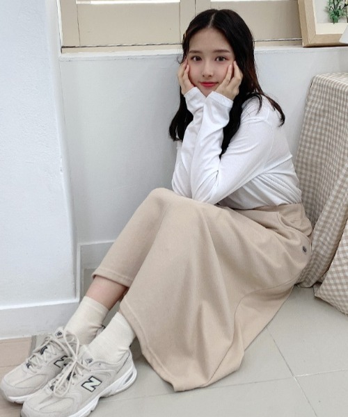 muah muah/ムーアムーア』SIGNATURE WAPPEN FLARE SKIRT/シグネチャー
