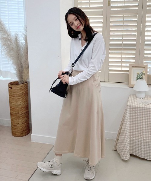 muah muah/ムーアムーア』SIGNATURE WAPPEN FLARE SKIRT/シグネチャー