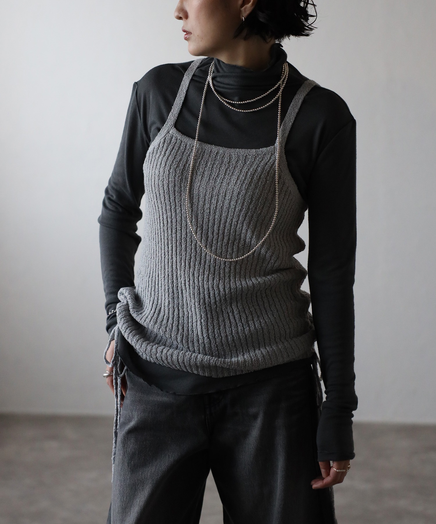 model：H158 着用サイズ：FREE