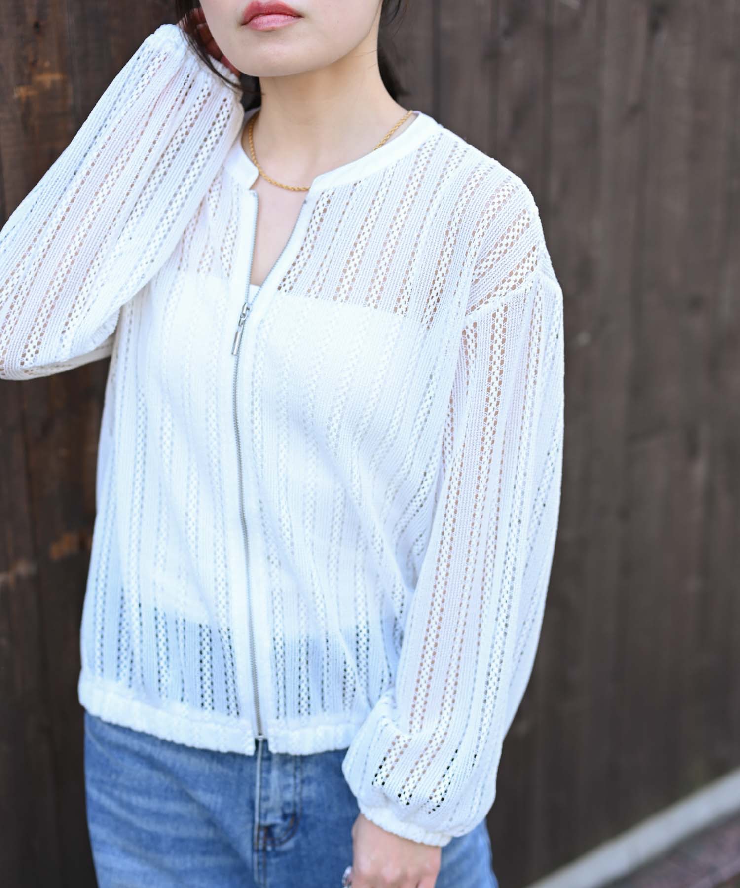 model：H156. 着用サイズ:M