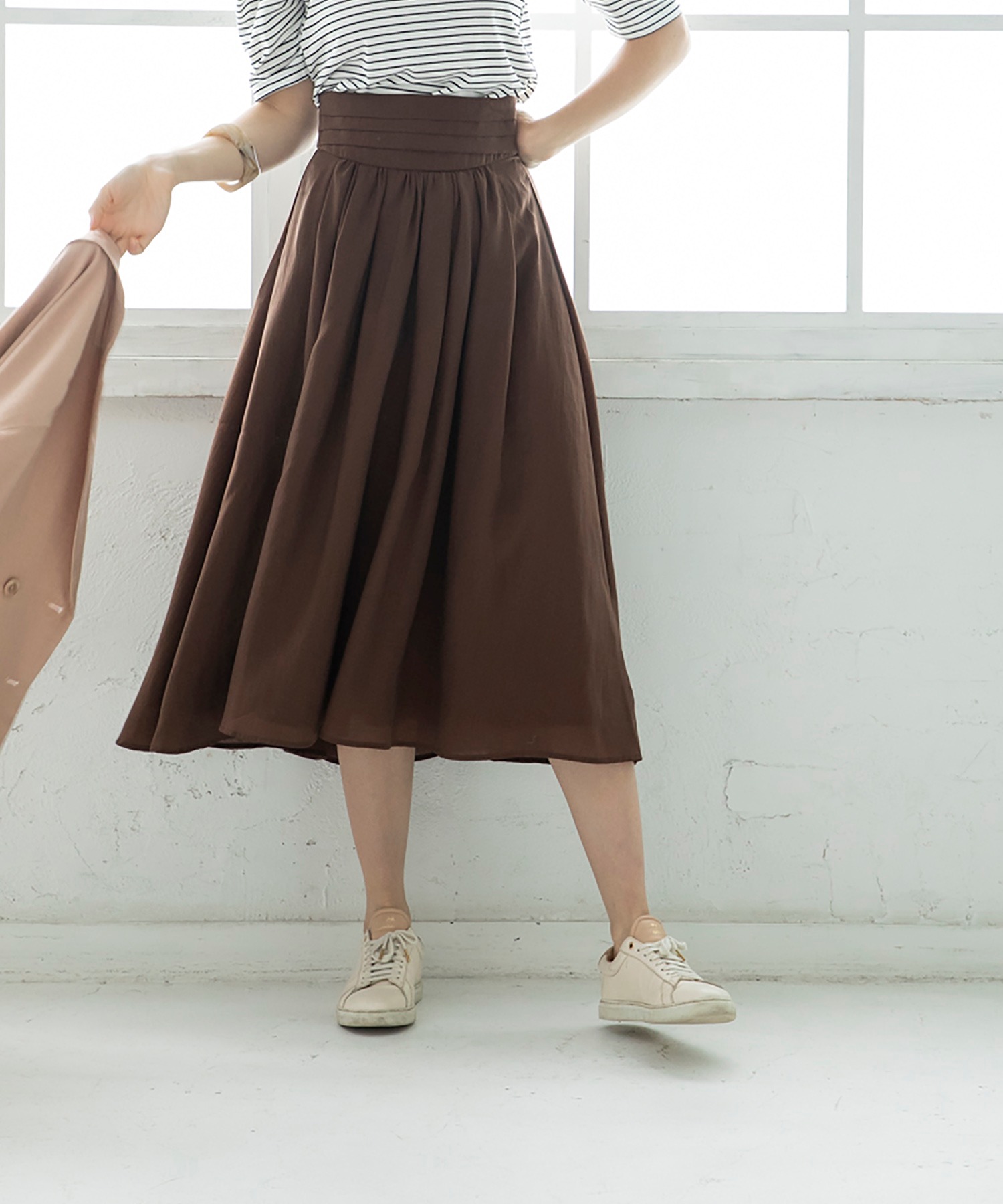 タックフレアスカート Emma Taylor Stylebar スタイルバー