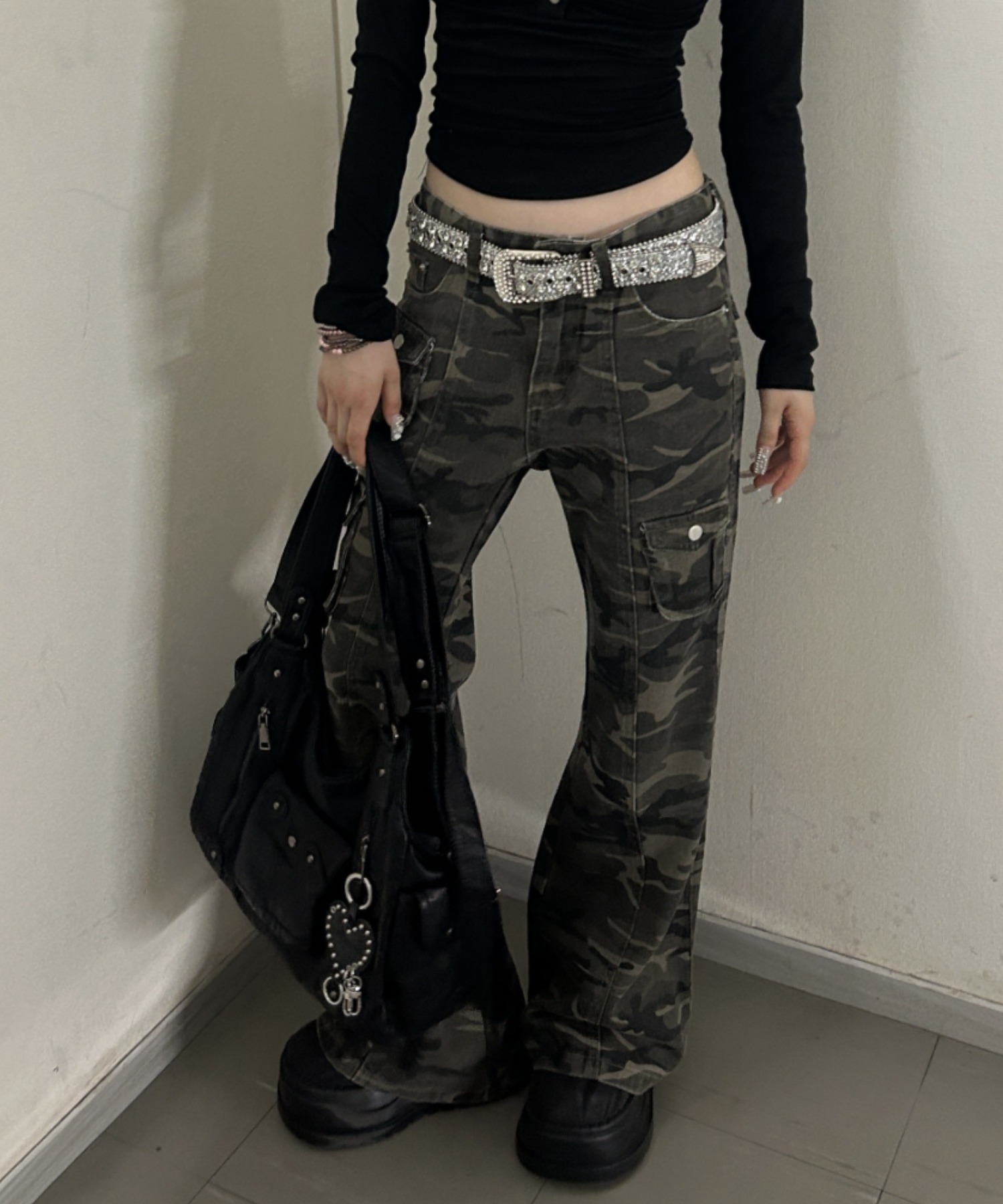 A'GEM/9 × .kom 『.KOM/ドットケーオーエム』 カモフラージュ柄フレア