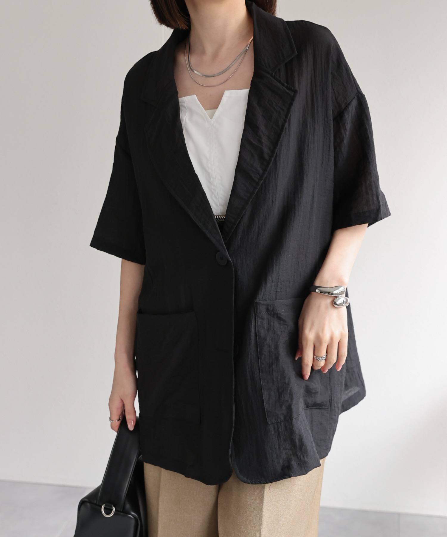 model：162cm 着用サイズ：F