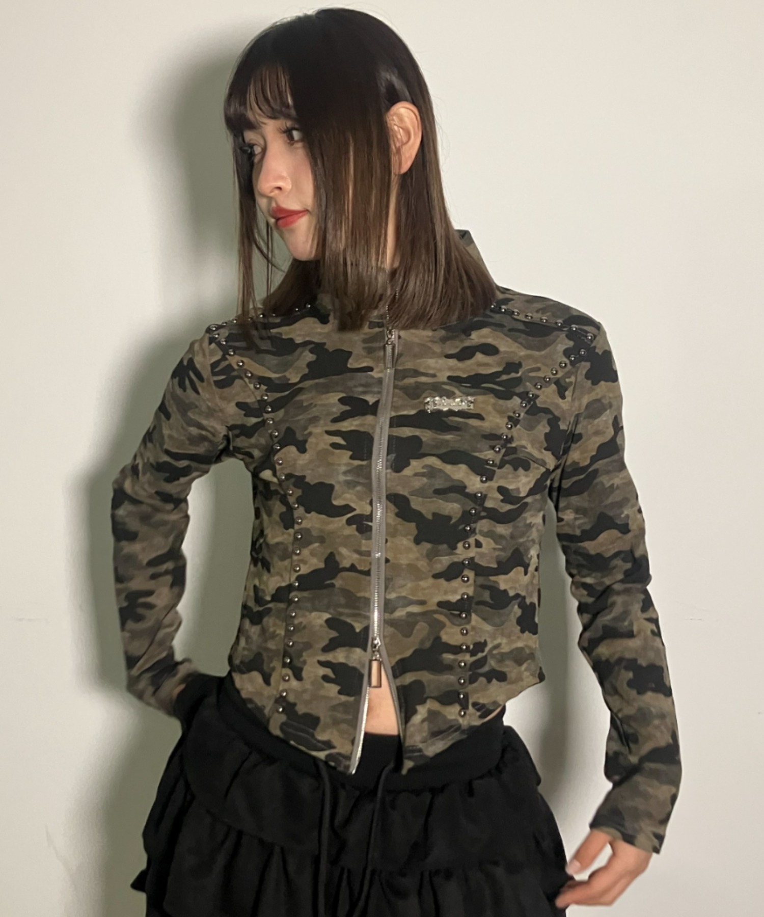 A’GEM/9×.kom A'GEM/9 × .kom 『.kom/ドットケーオーエム』Studded Camo Cropped Zip