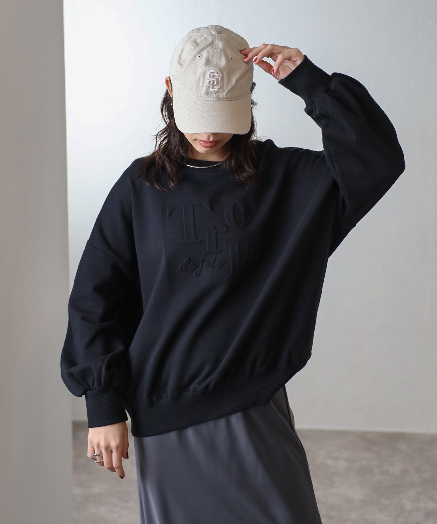 model：H163 着用サイズ：FREE