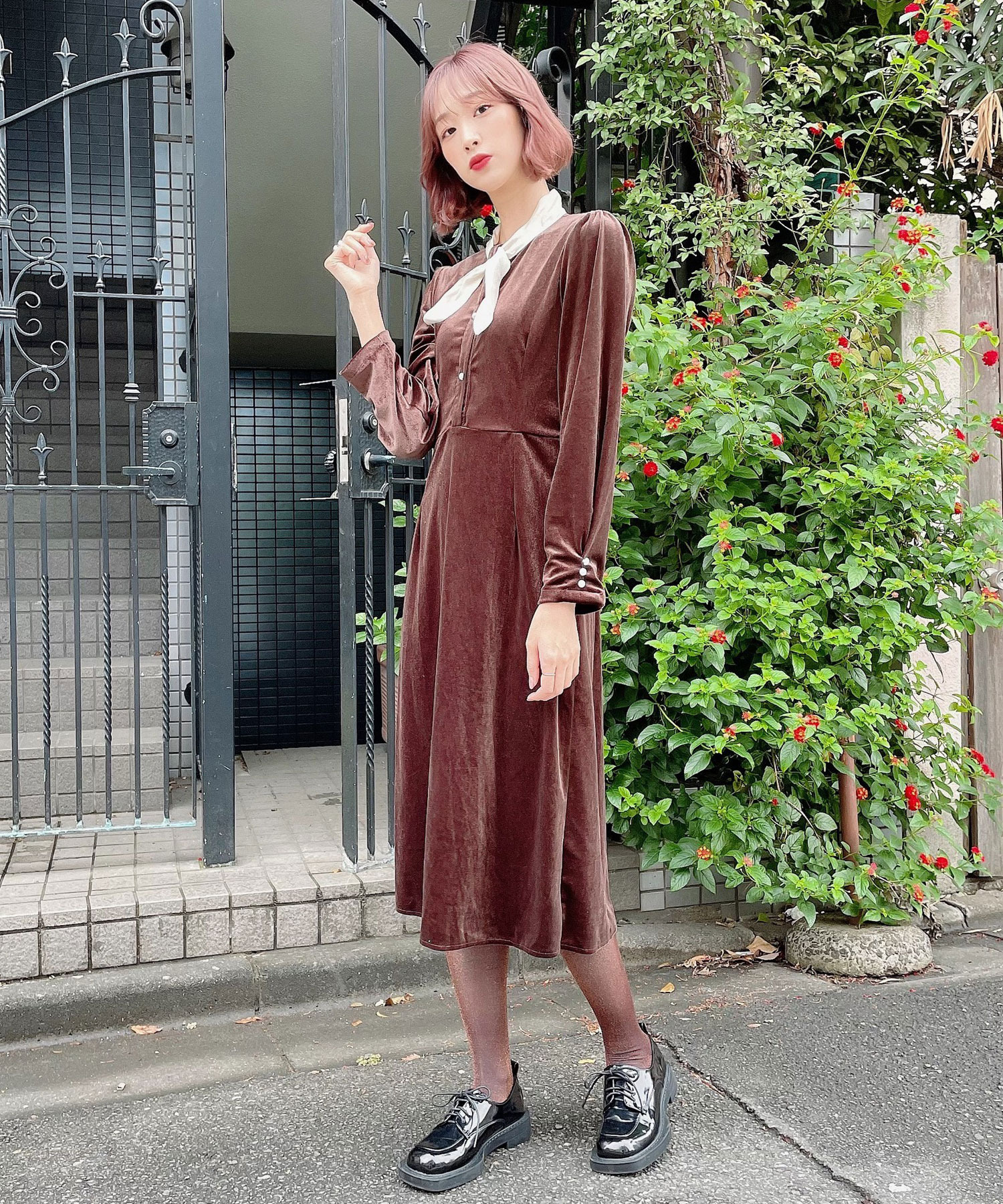 Voyage Titty Co ベロアリボンミディワンピース Voyage Titty Co Titty Co Online Store ティティーアンドコーオンラインストア